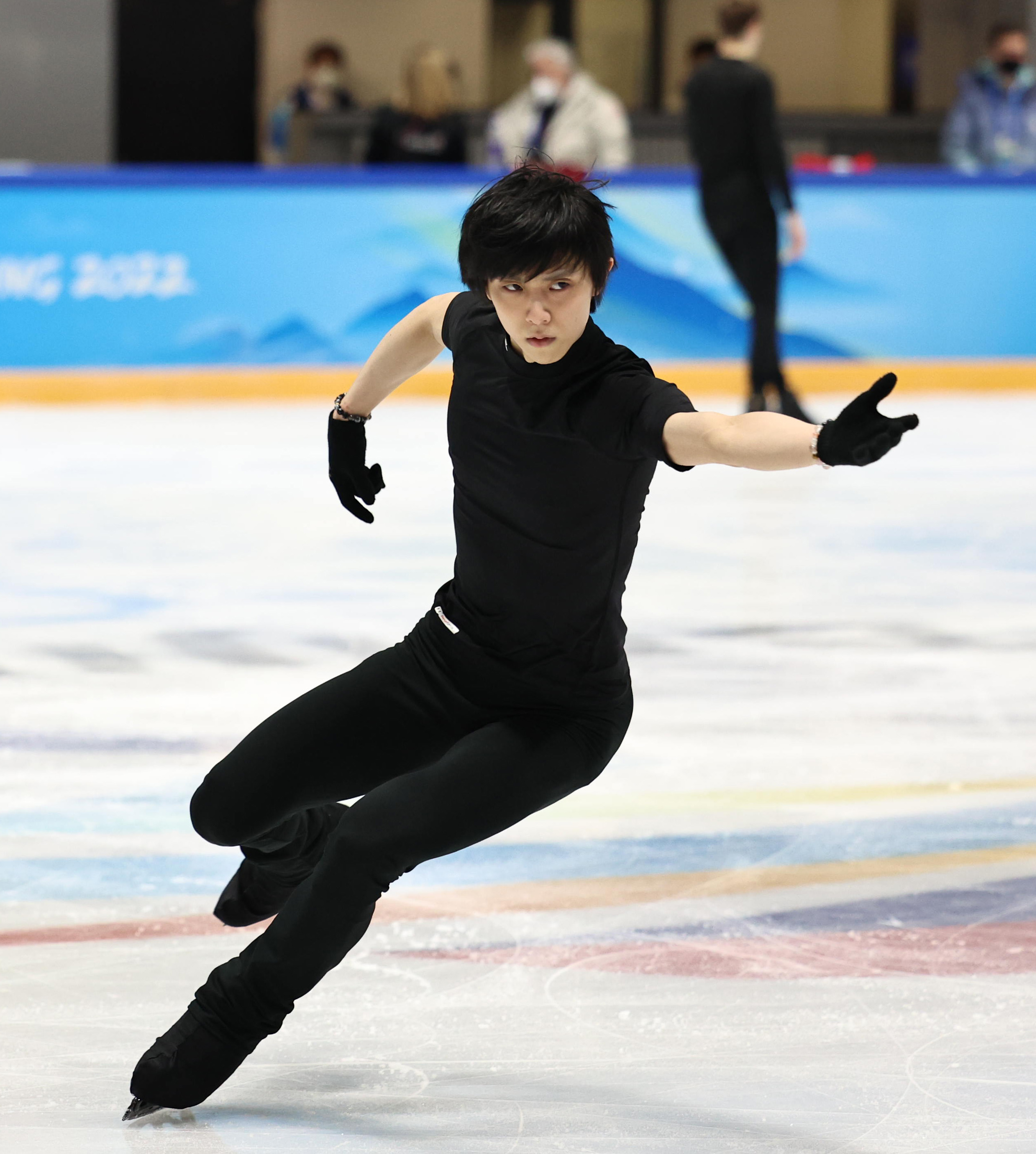 フォト特集】羽生、現役続行に前向き 20日のエキシビに出演予定