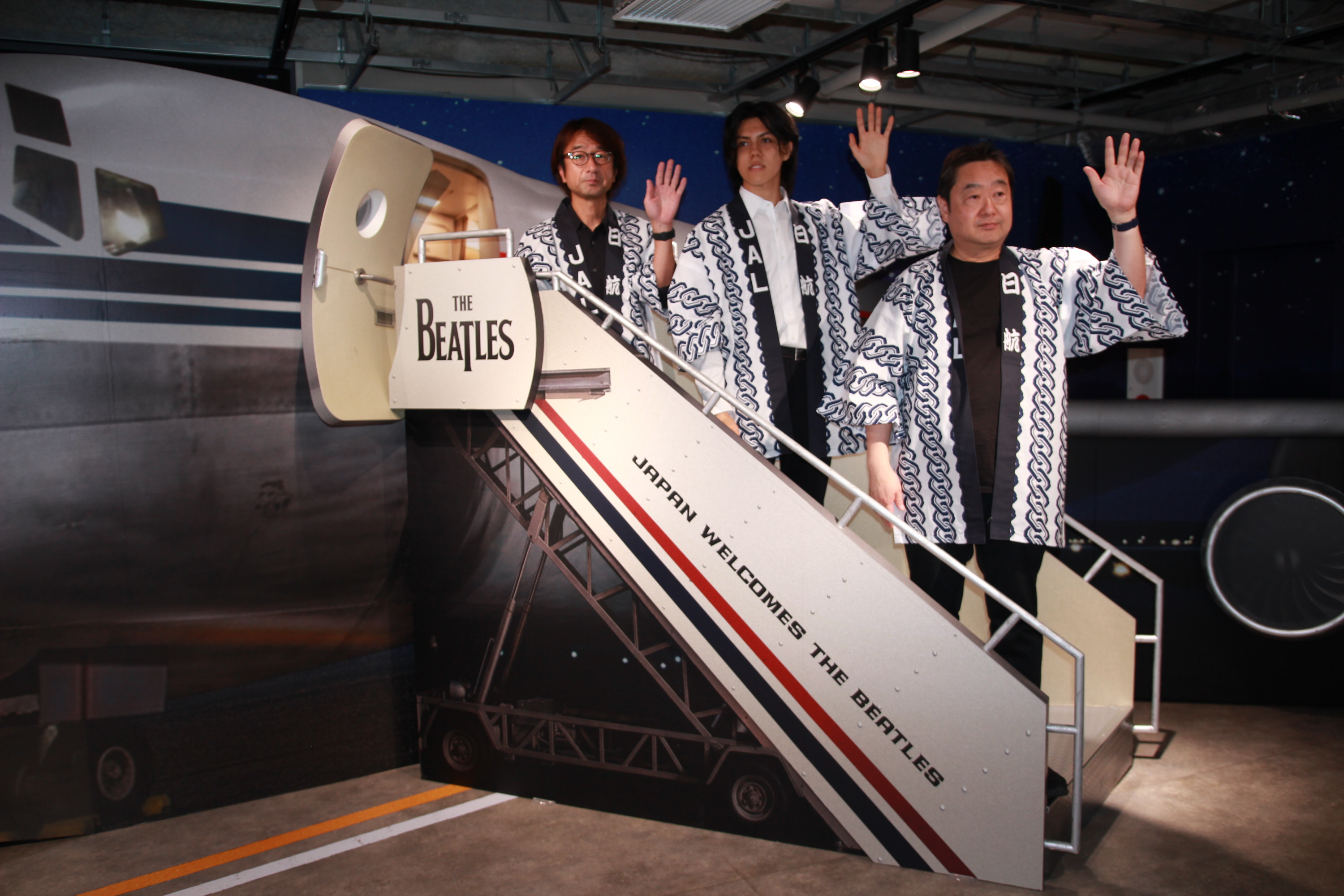 シール帳も登場 ザ・ビートルズ来日60周年 竹下通りに期間限定ショップ 