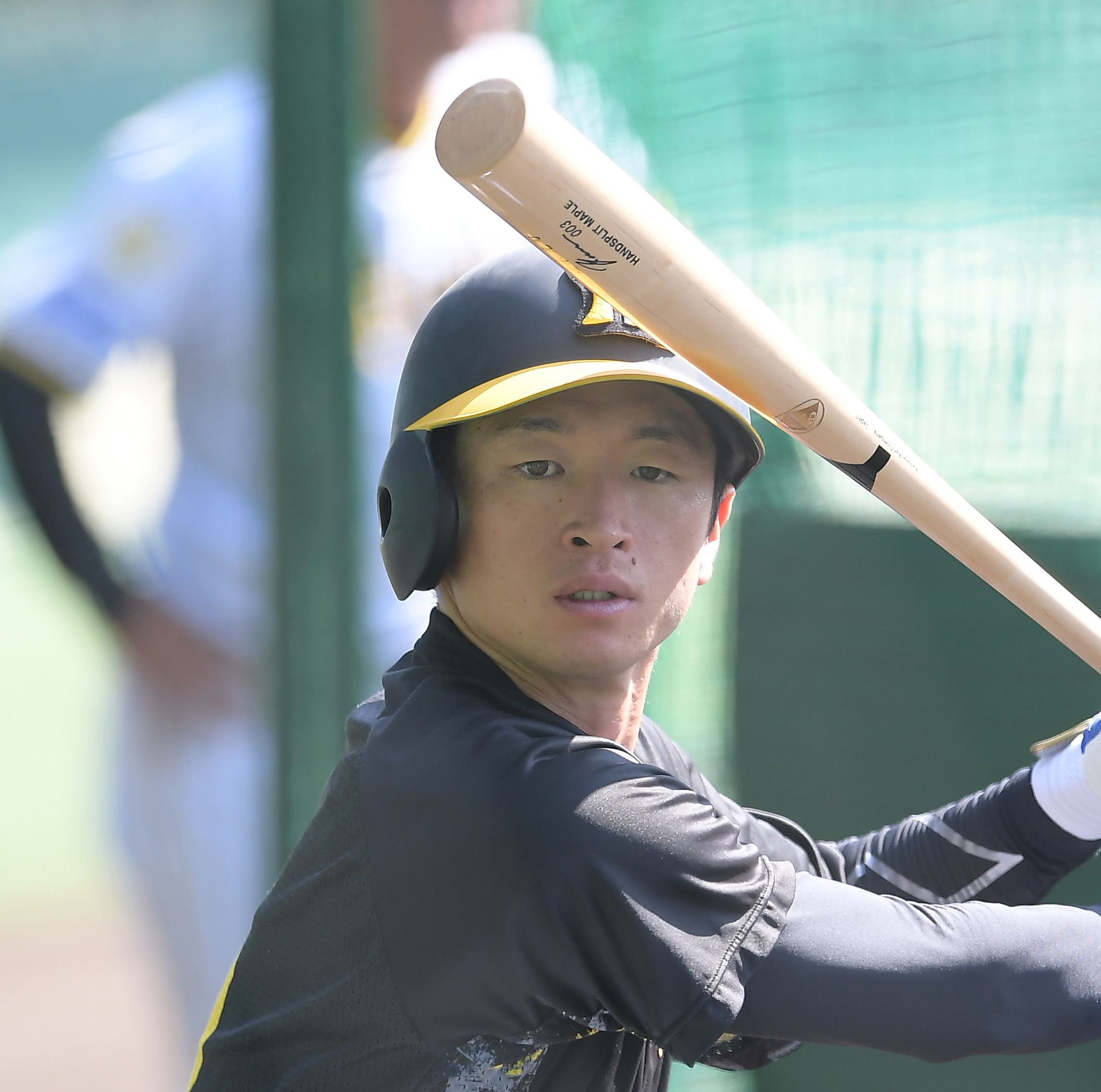 阪神タイガース創設90周年記念 オブジェ 京セラ 藤川球児　近本光司　中野拓夢 阪神タイガース創設90周年記念オブジェコンプセット 藤川球児 近