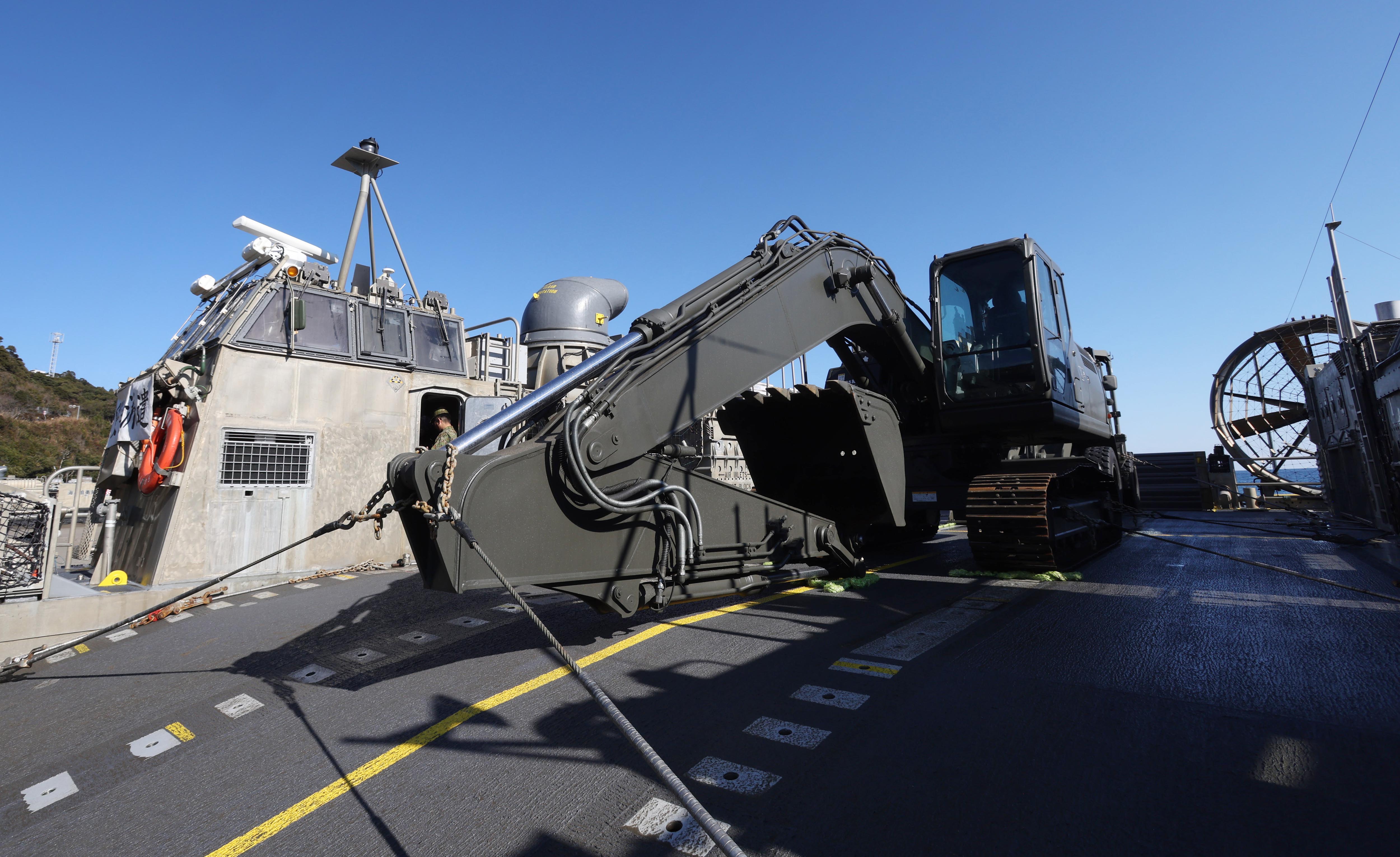 自衛隊カード全部LR.SR以上11枚二重スリーブ アプリ【海上自衛隊AR