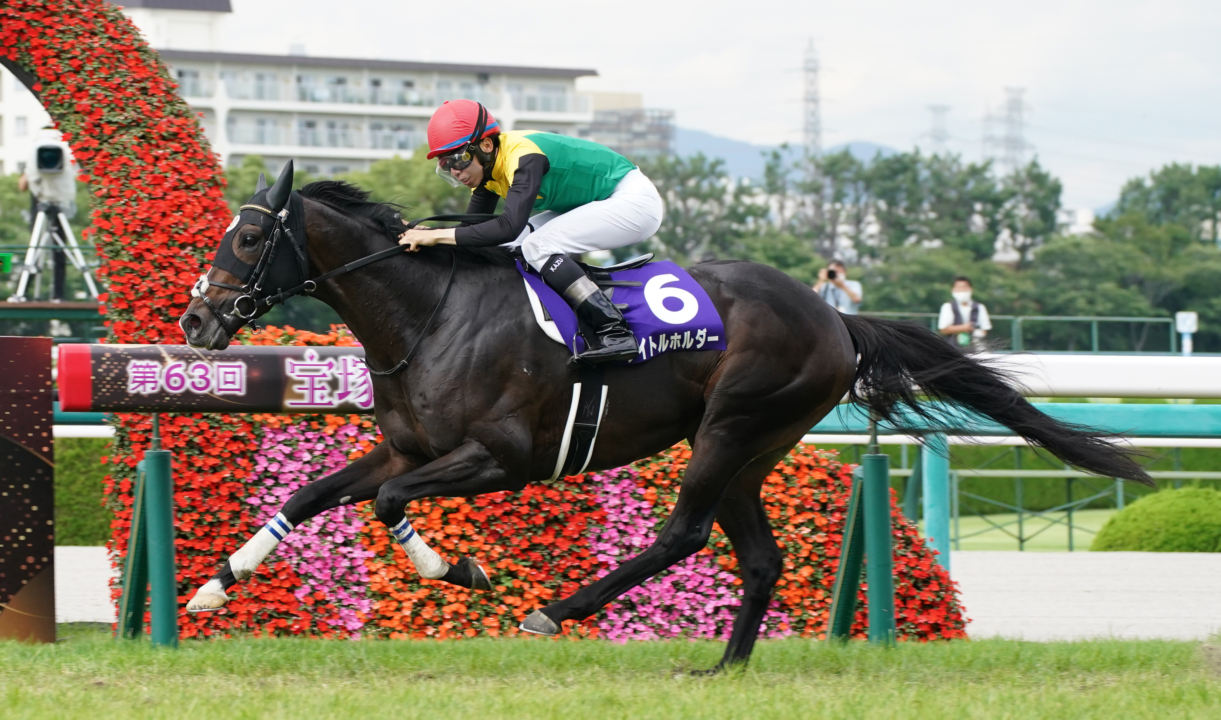 沢田康文の欧州競馬リポート】タイトルホルダーが主要ブックメーカーで１番人気に - サンスポZBAT!