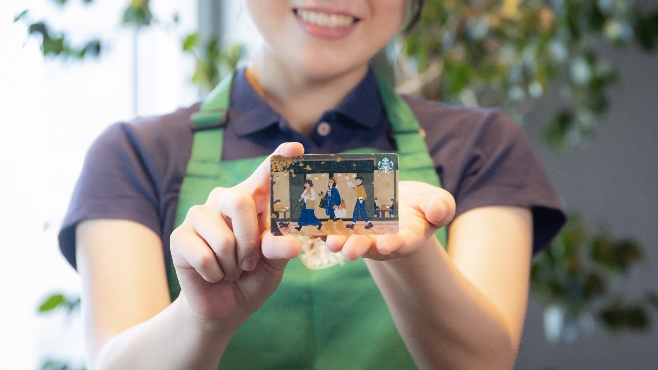 スターバックスカードを店舗で働くバリスタがデザイン センスが光る4種