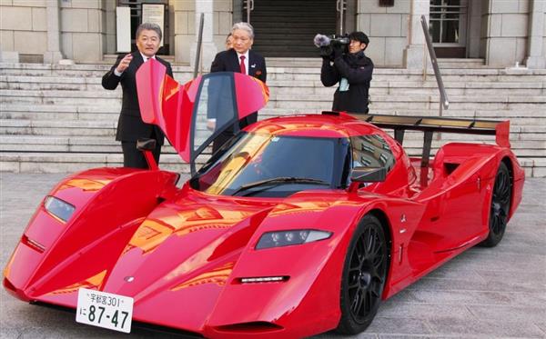 かっこいいでしょ 宇都宮ナンバーのスーパーカーが福田富一 栃木県知事を訪問 イザ