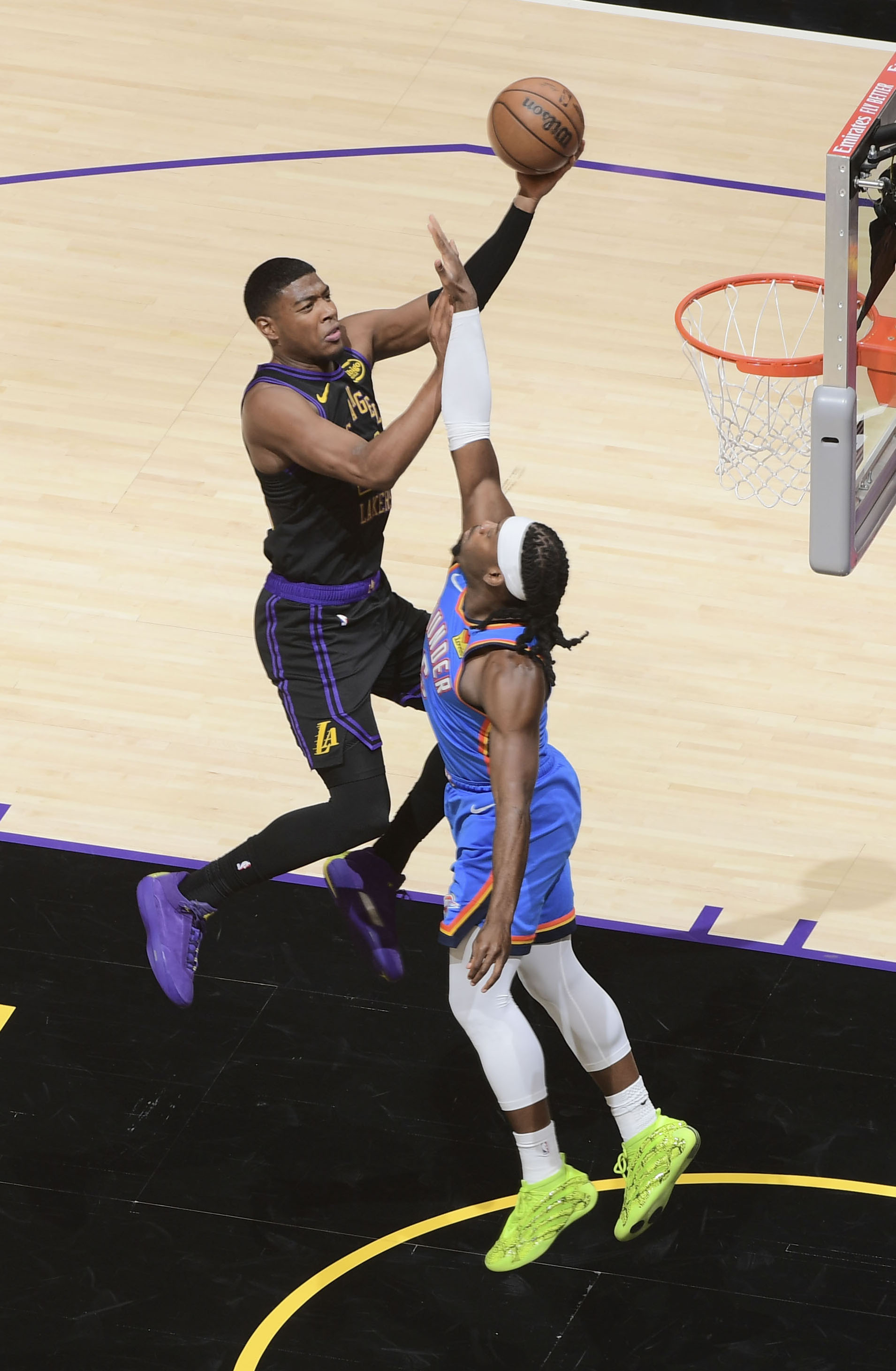 八村25得点もレーカーズは敗退 昨シーズン王者サンダーに屈する NBA