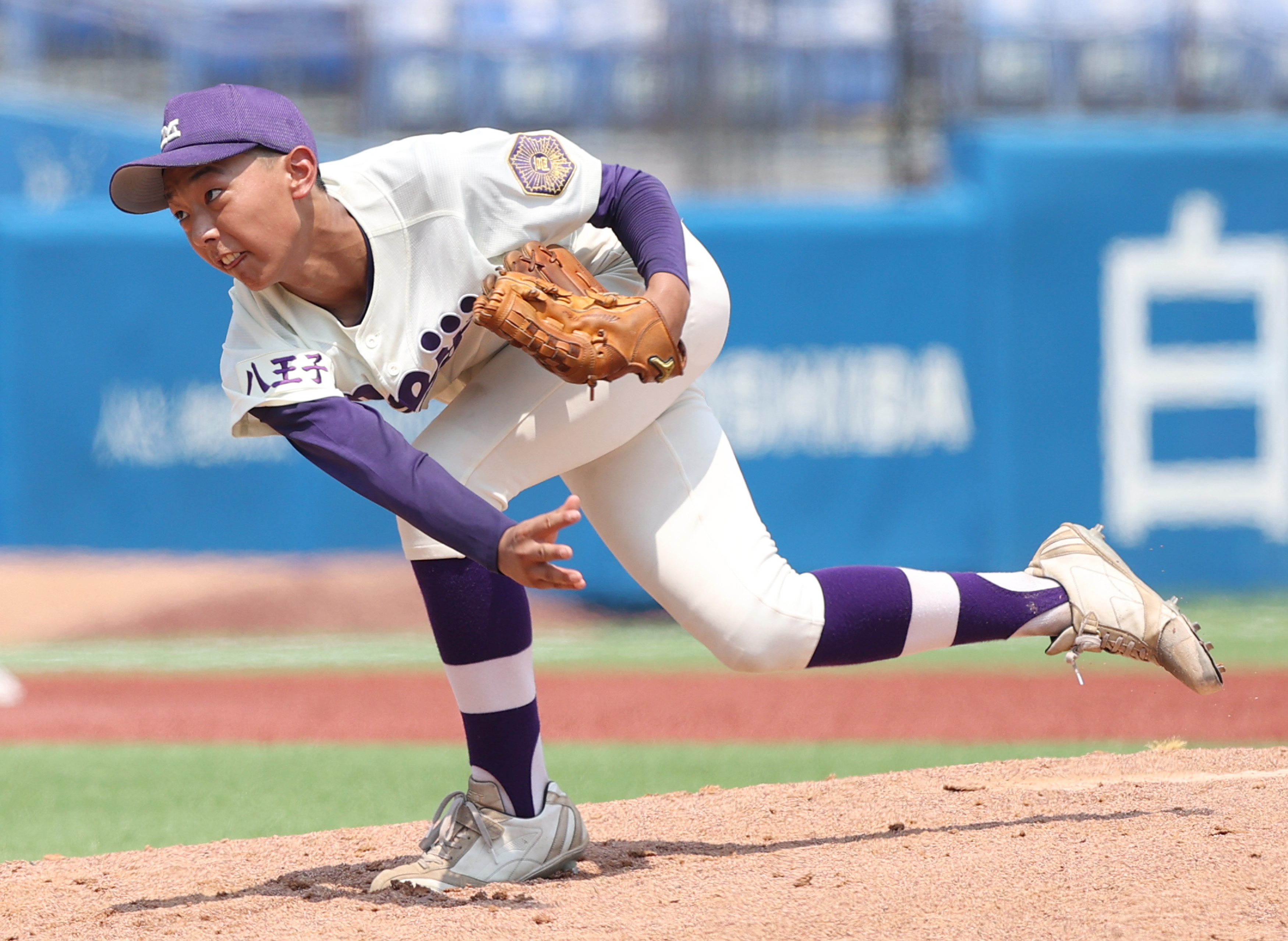 明大中野八王子、現校名で最後の夏は準決勝敗退 1年生サブマリン上原
