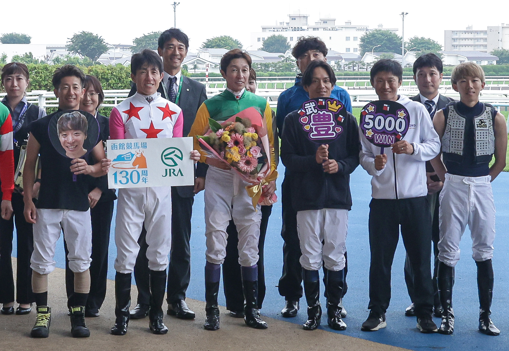 レジェンド武豊騎手が函館7Rで国内外通算5000勝を達成！ 「ひとつずつ