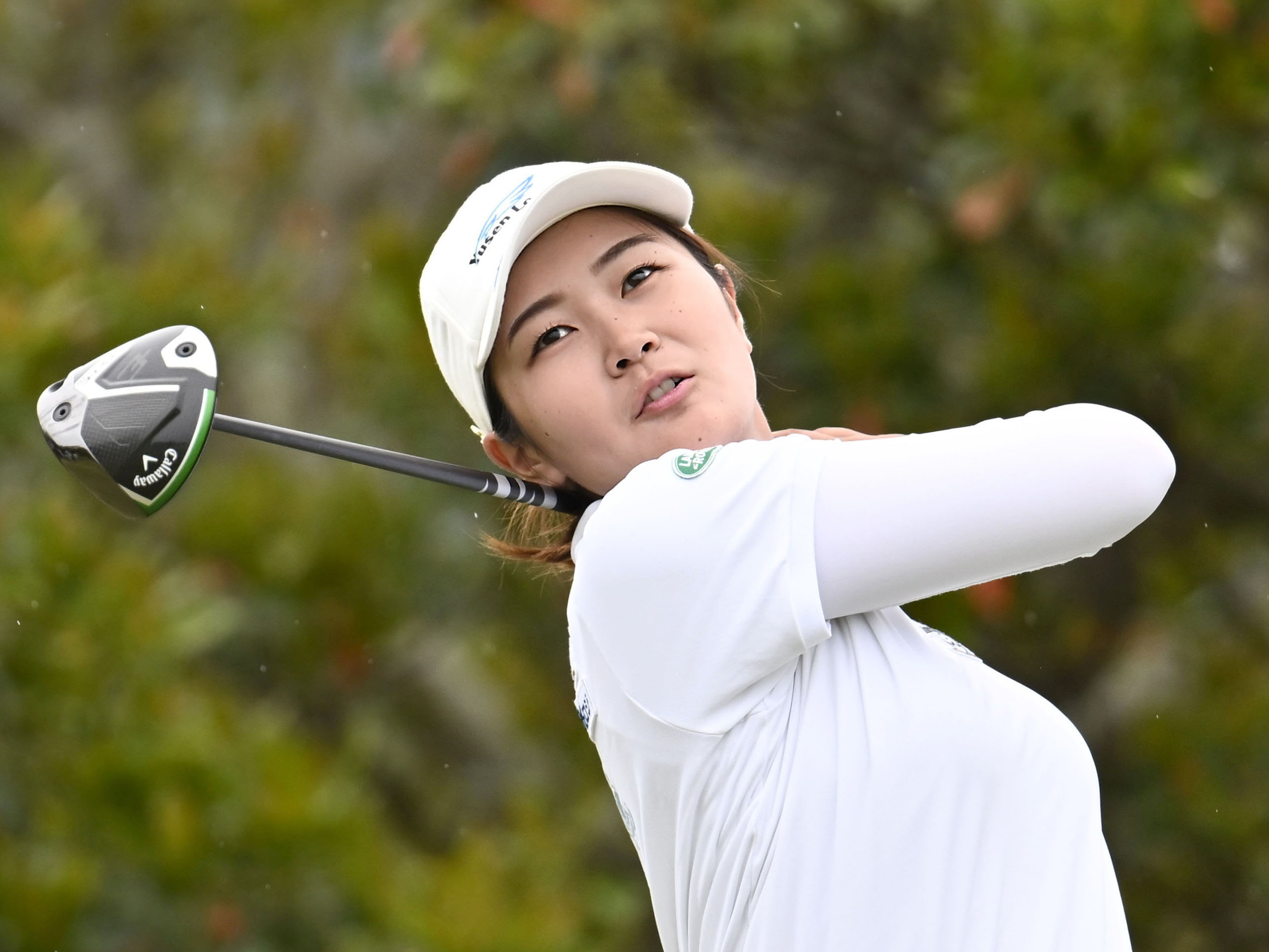 神谷そらと李暁松が66で首位発進、女子ゴルフのリゾートトラスト