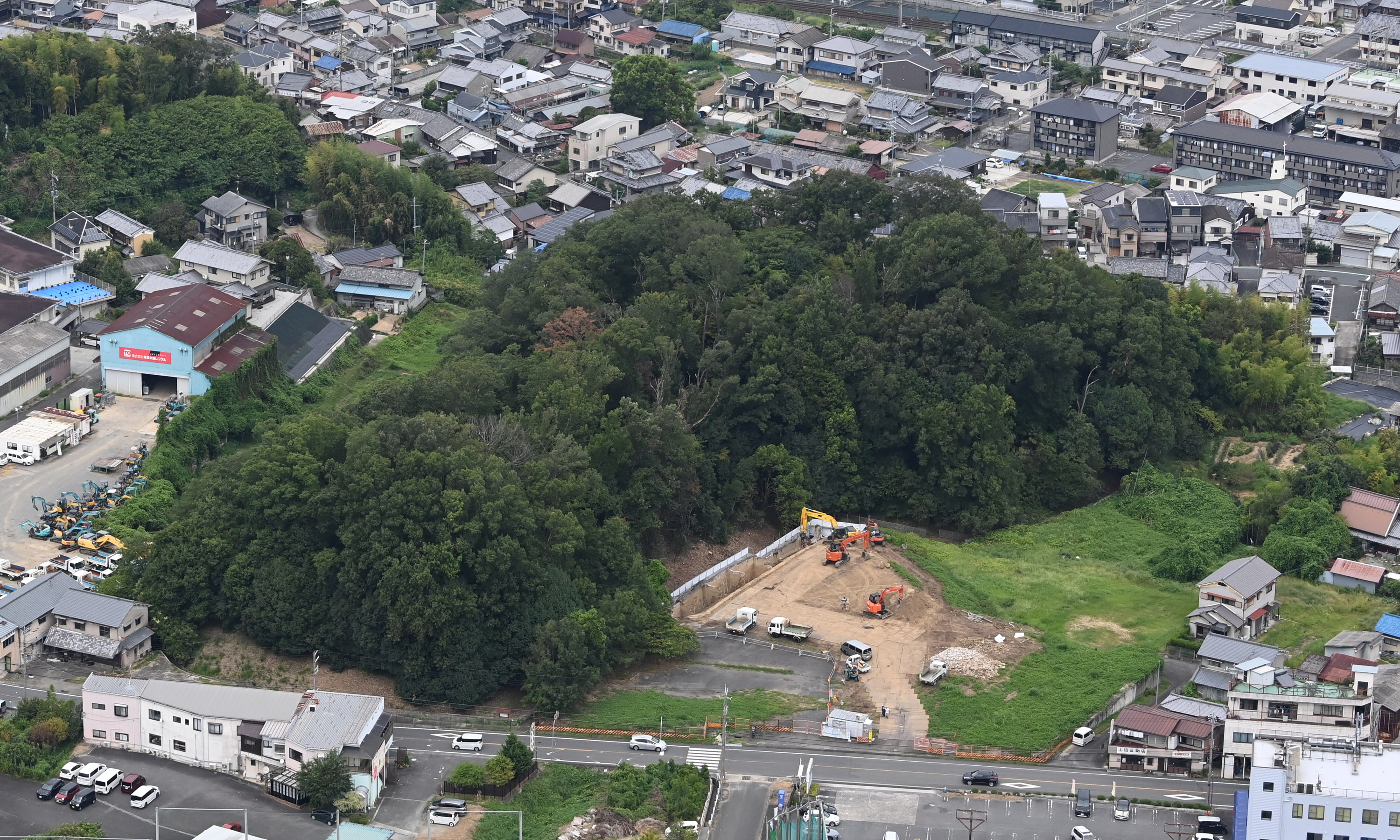 圧倒的な王権の力証明」 国内最多銅鏡の桜井茶臼山古墳 奈良