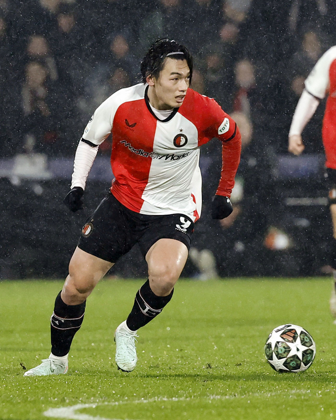 ファンペルシー氏が新監督 サッカーオランダ1部リーグの