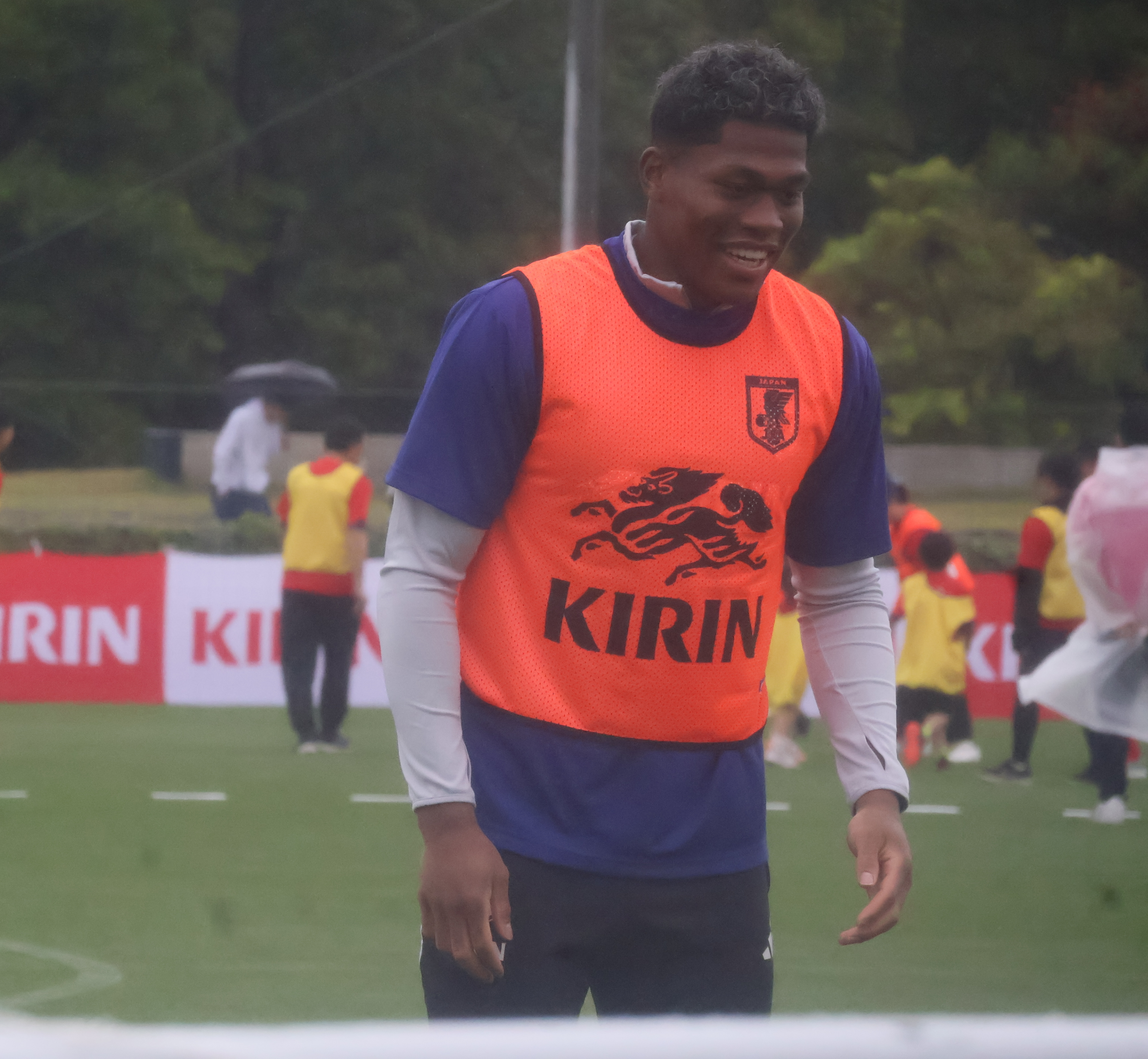 日本代表GK鈴木彩艶 ファンからかけられた言葉とは - サンスポ