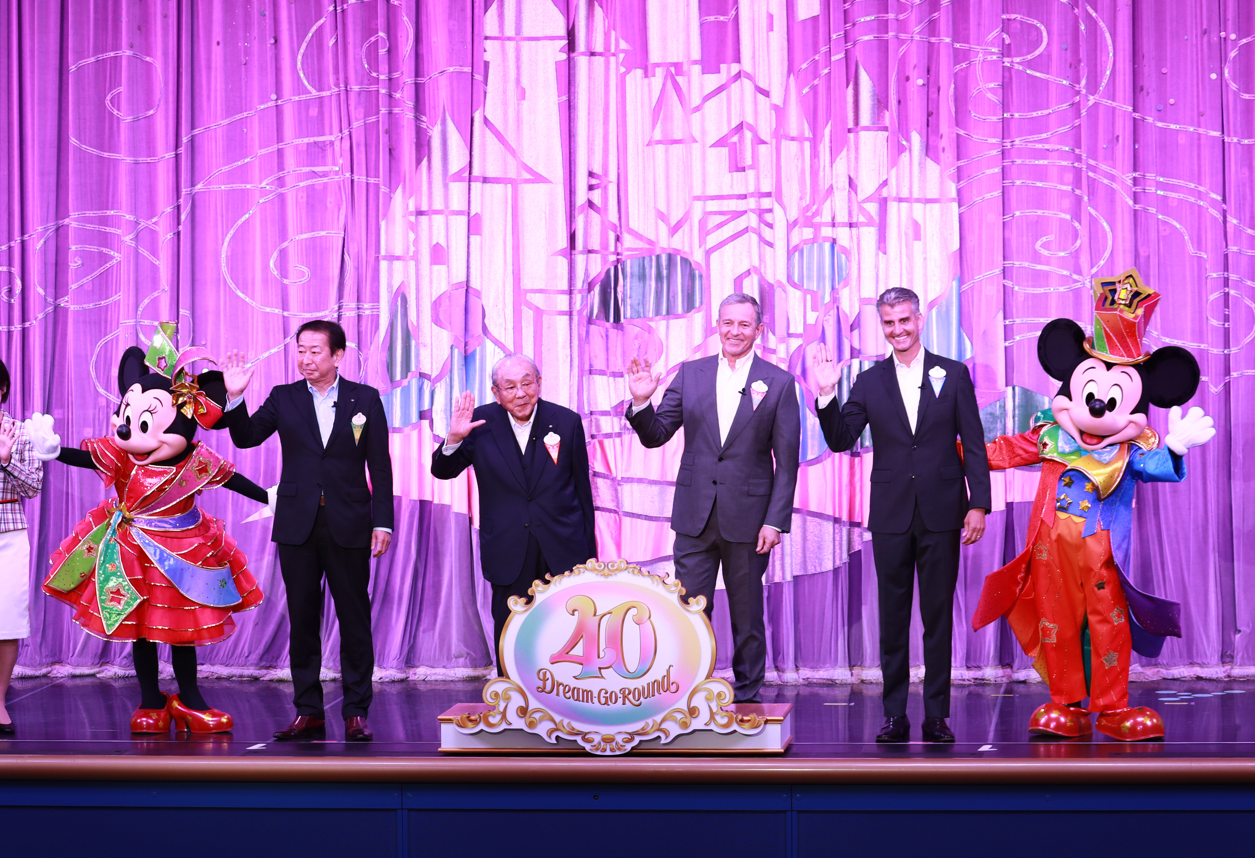 動画】【フォト＆動画】 ミッキーら開園40年祝福 東京