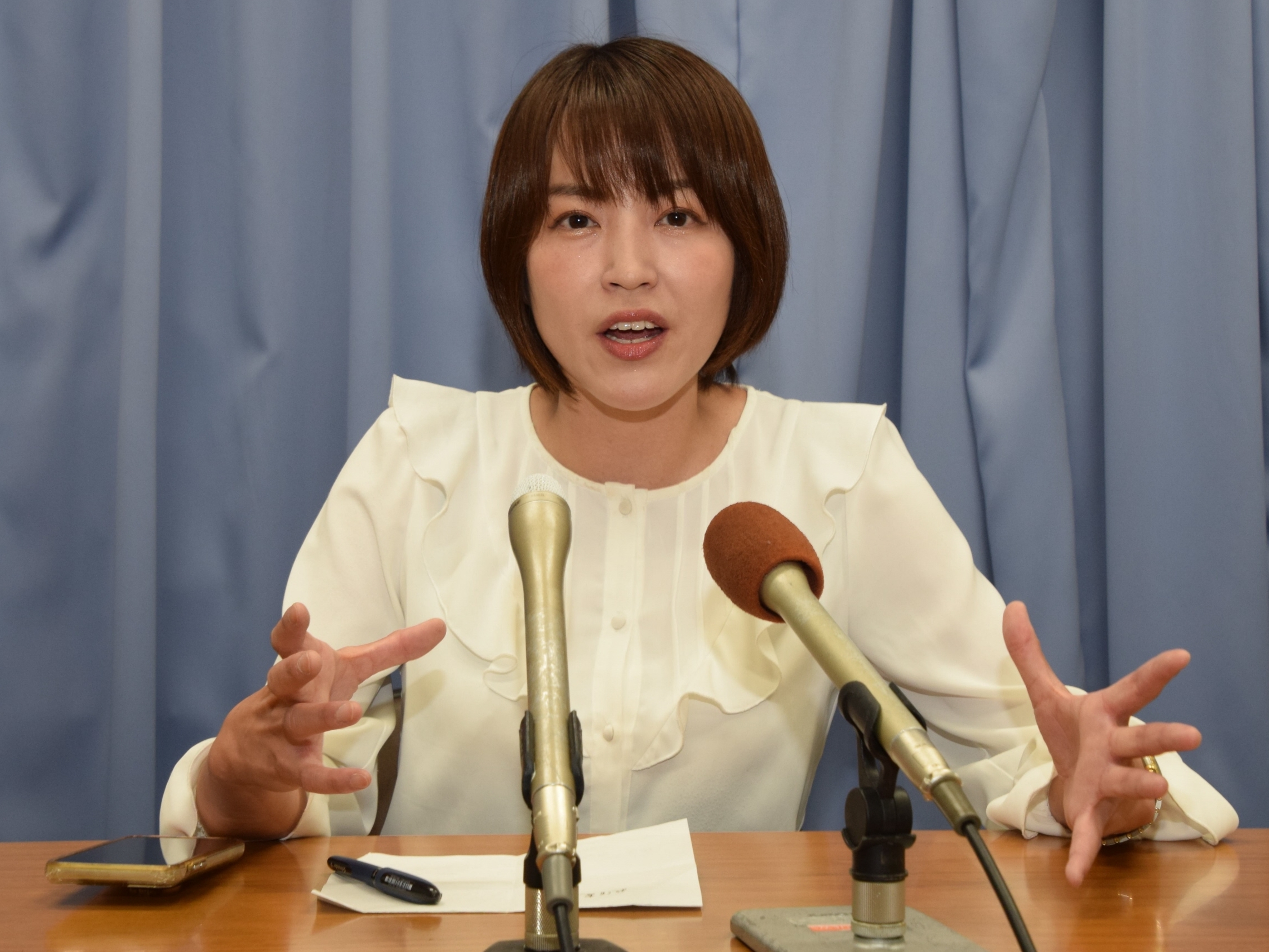 れいわ八幡愛氏「自発的な対米従属は心底情けない」 高市首相と