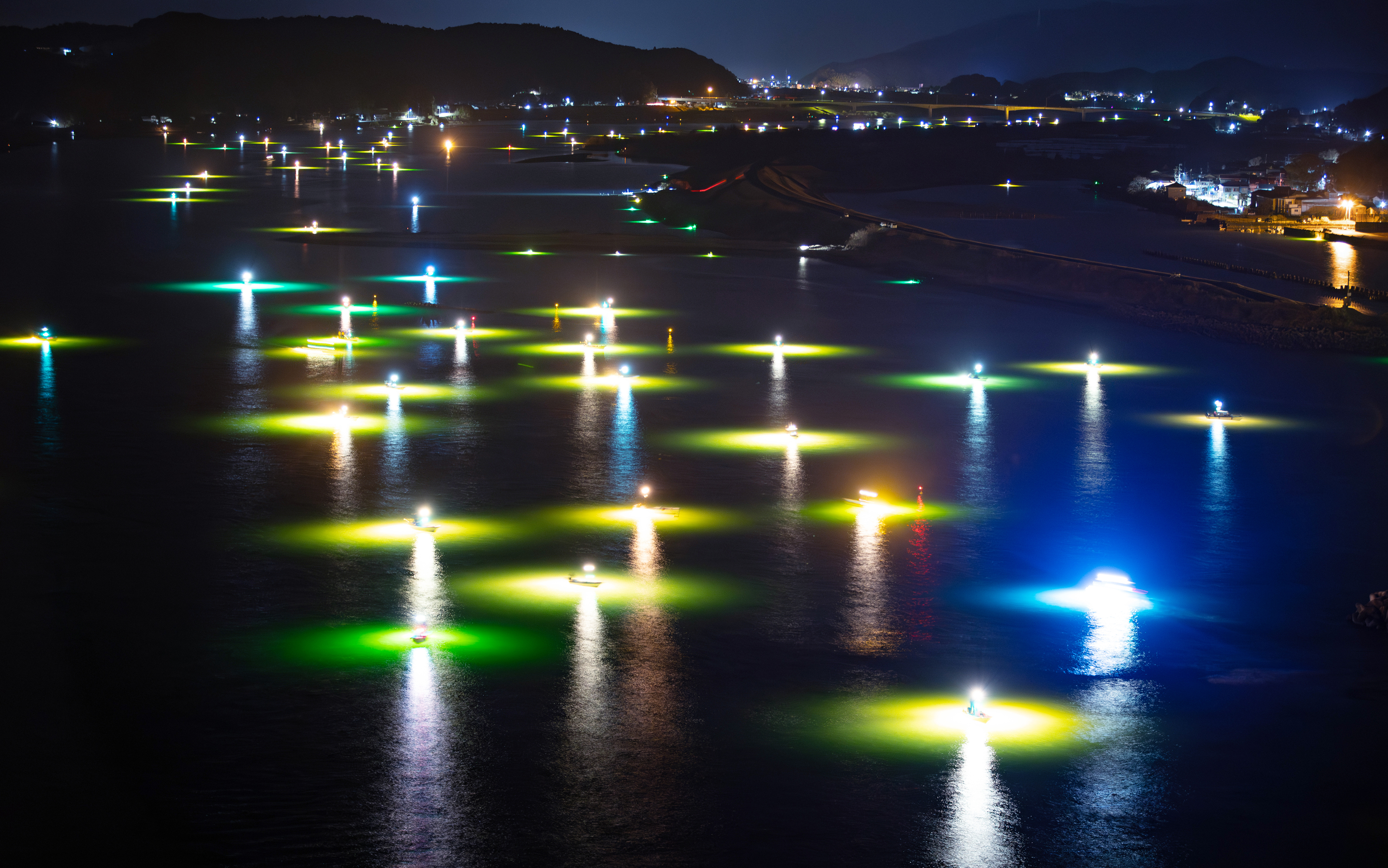 湘南シラスウナギ漁セット HSBPHK2OA5KHHHCQUKY25H65MI.jpg
