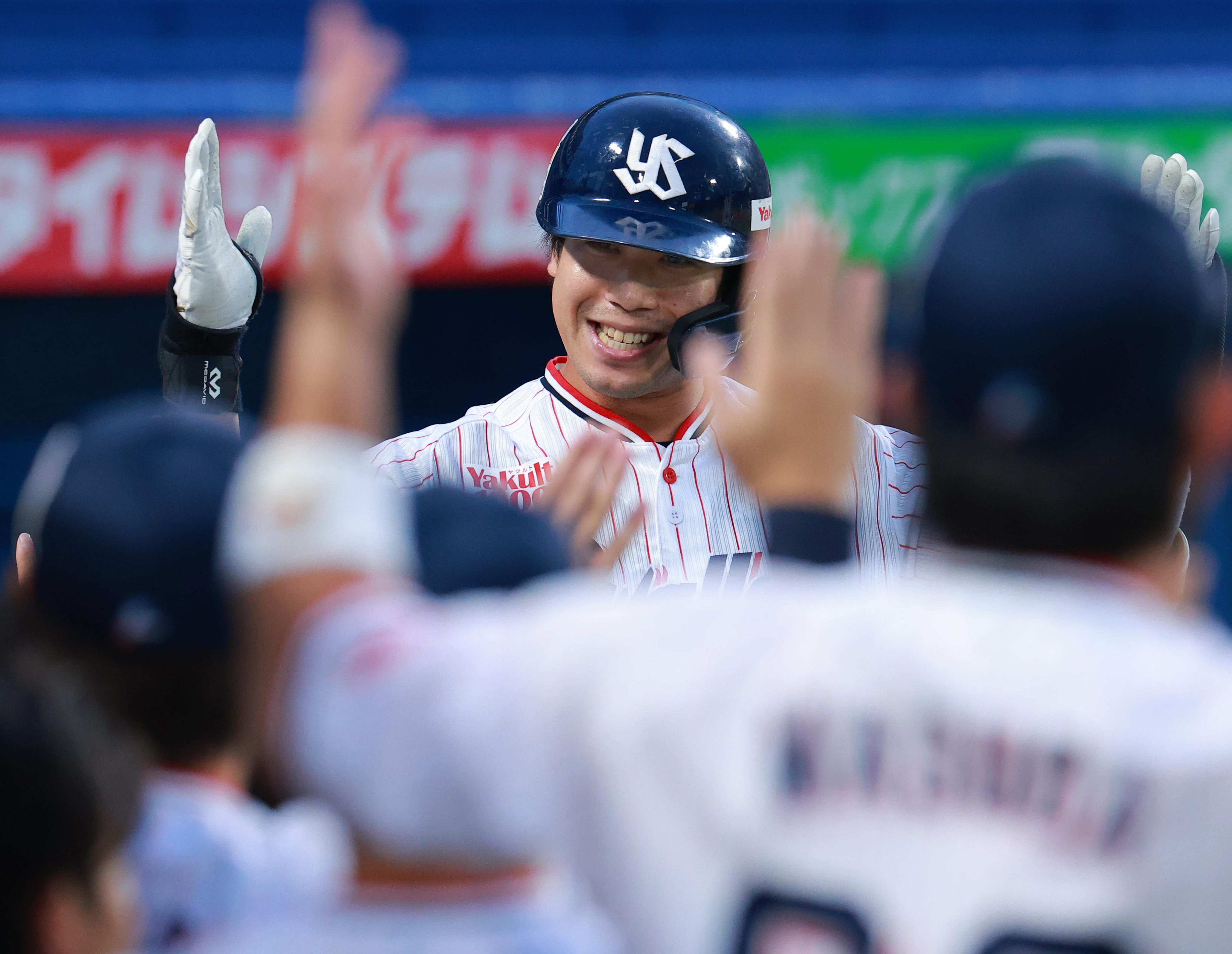 ヤクルト・山田哲人がDeNA・東から左翼席に先制7号ソロ「追い込まれ