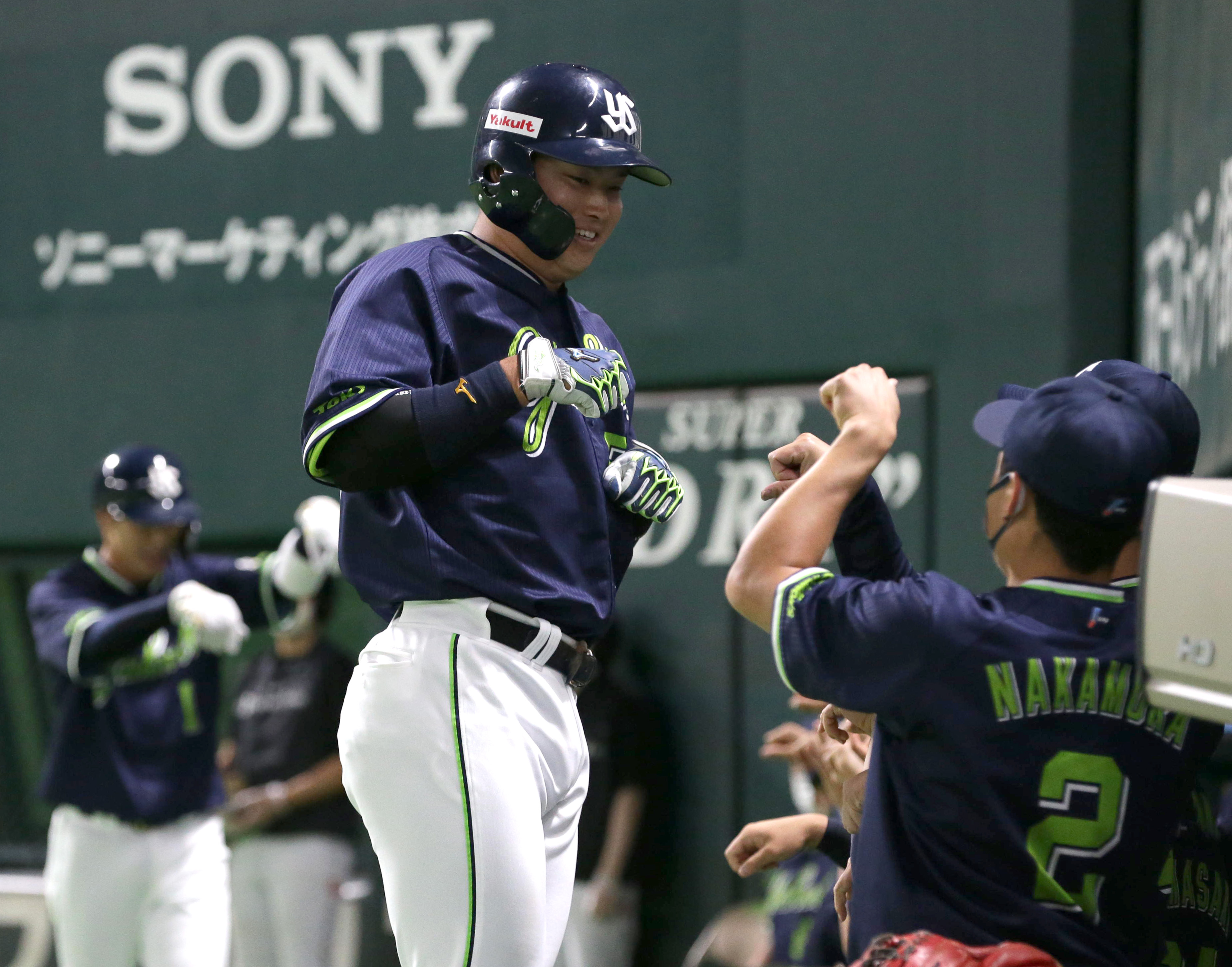 ヤクルト 村上 球団日本選手初の両リーグ最速２０号 ミスター超え セ最年少 2 2ページ サンスポ