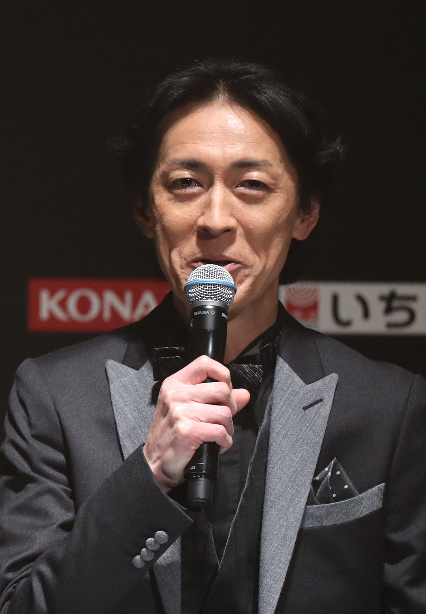 矢部 浩之 年収