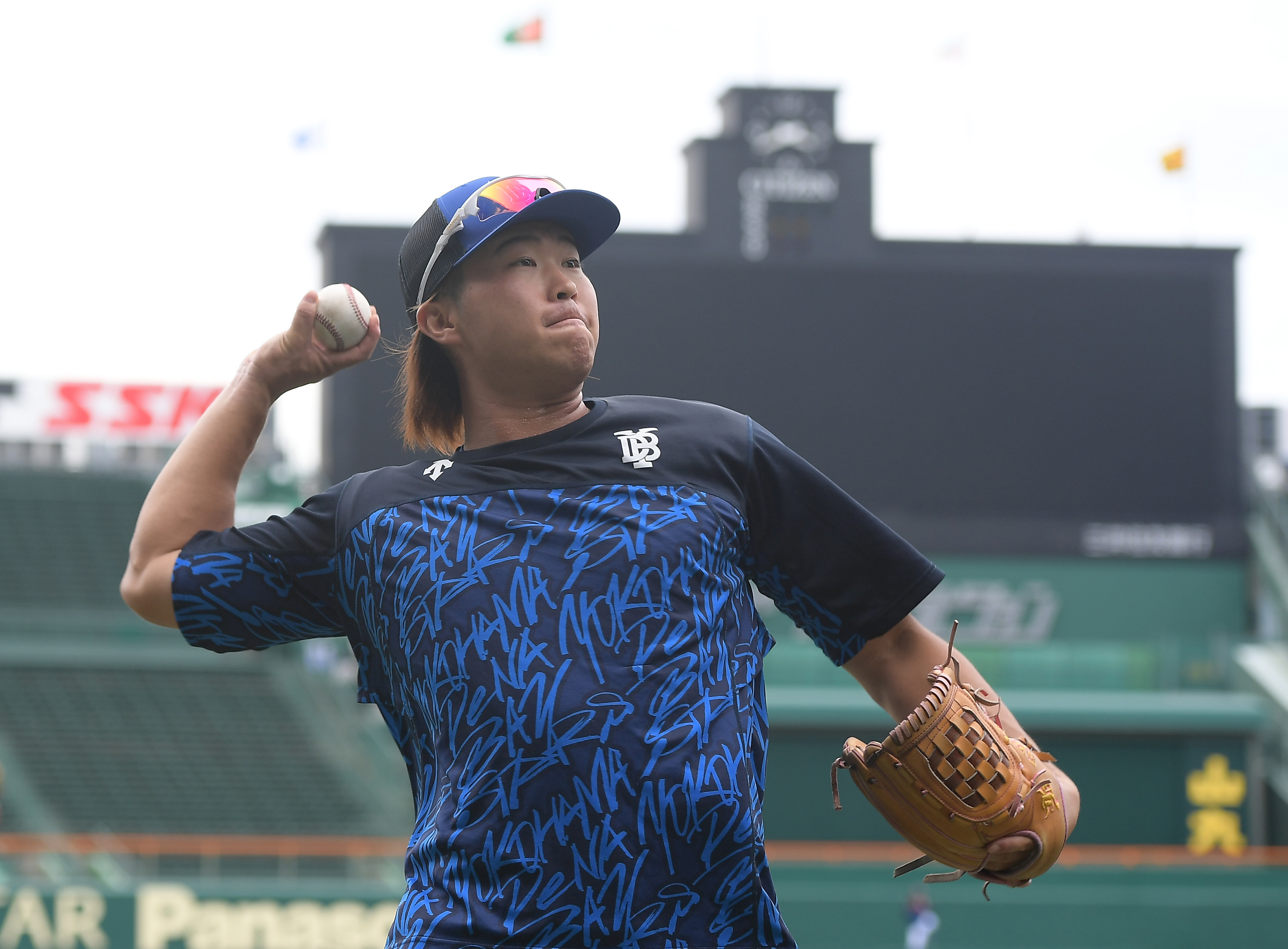 DeNA・石上泰輝が即スタメン 右手小指の剥離（はくり）骨折から戦列