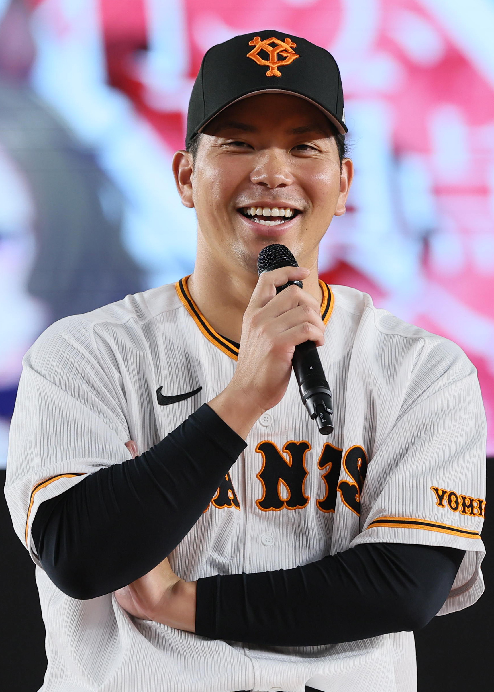巨人・大城卓三、3年ぶり2度目のベストナイン受賞「大変うれしく思い