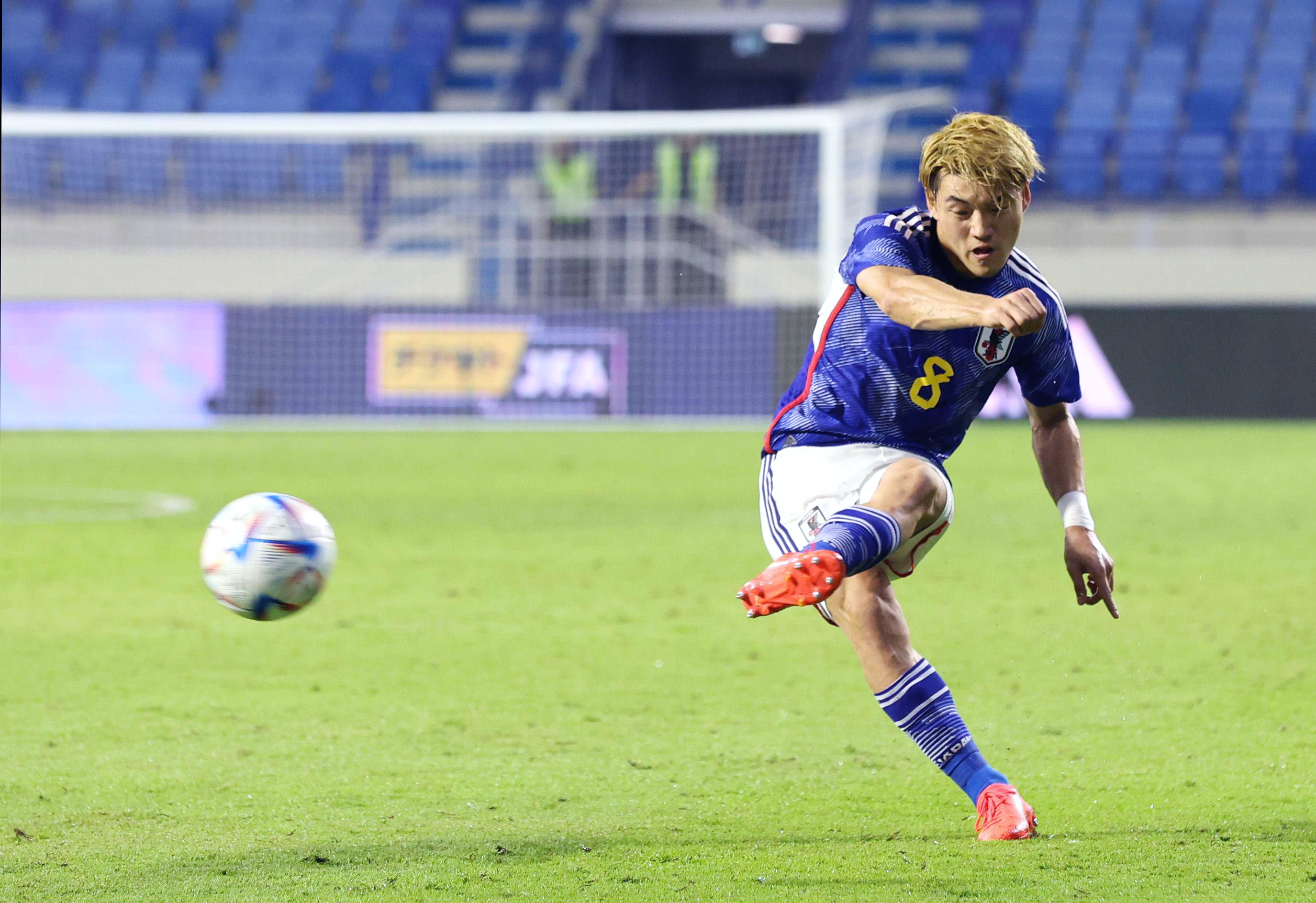 尼崎が生んだサッカー小僧・堂安律 元プロの兄が舌を巻く生来の