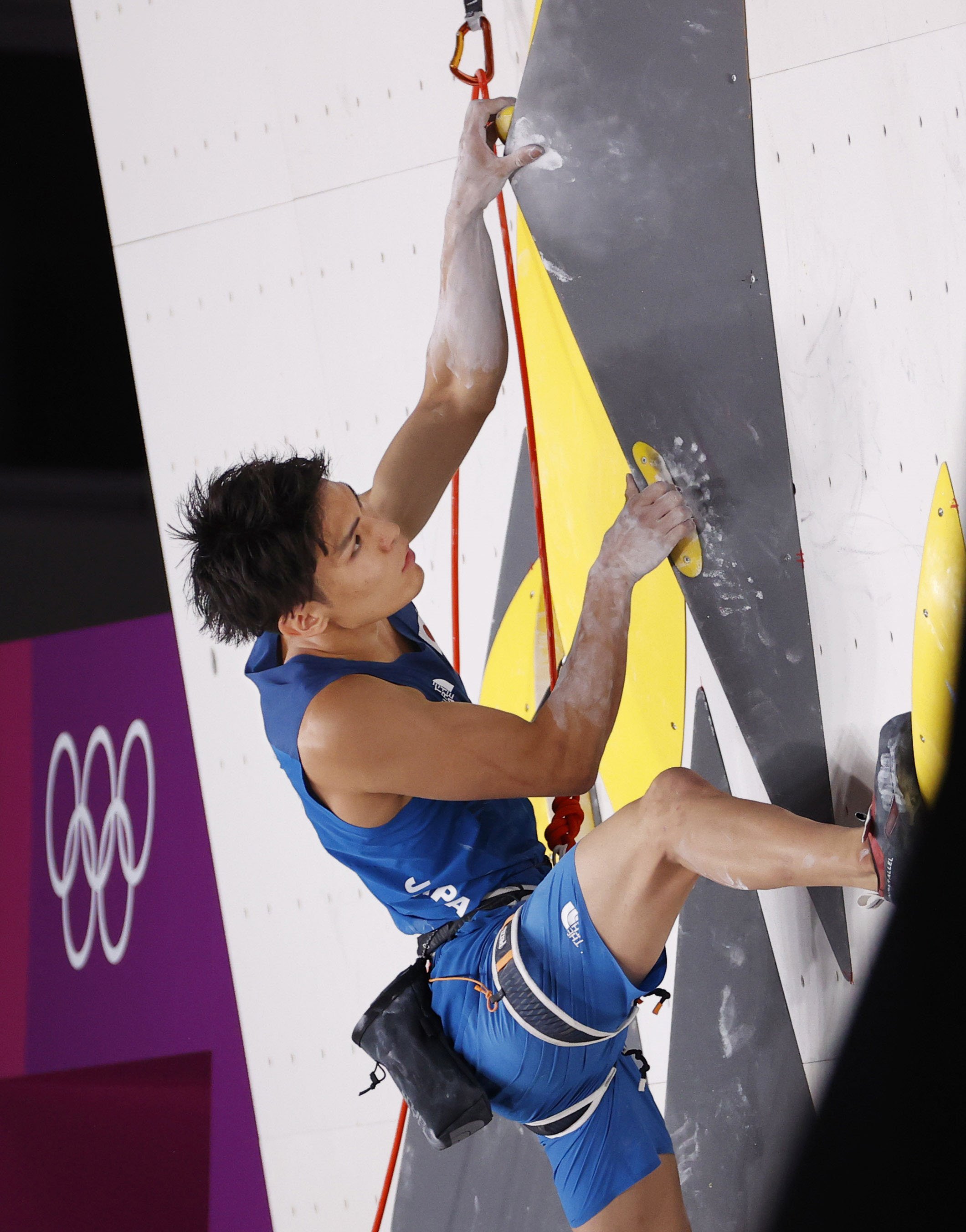 楢崎智 2位で決勝進出 クライミング男子複合 産経ニュース 楢崎智 2位で決勝進出 クライミング男子複合 産経ニュース