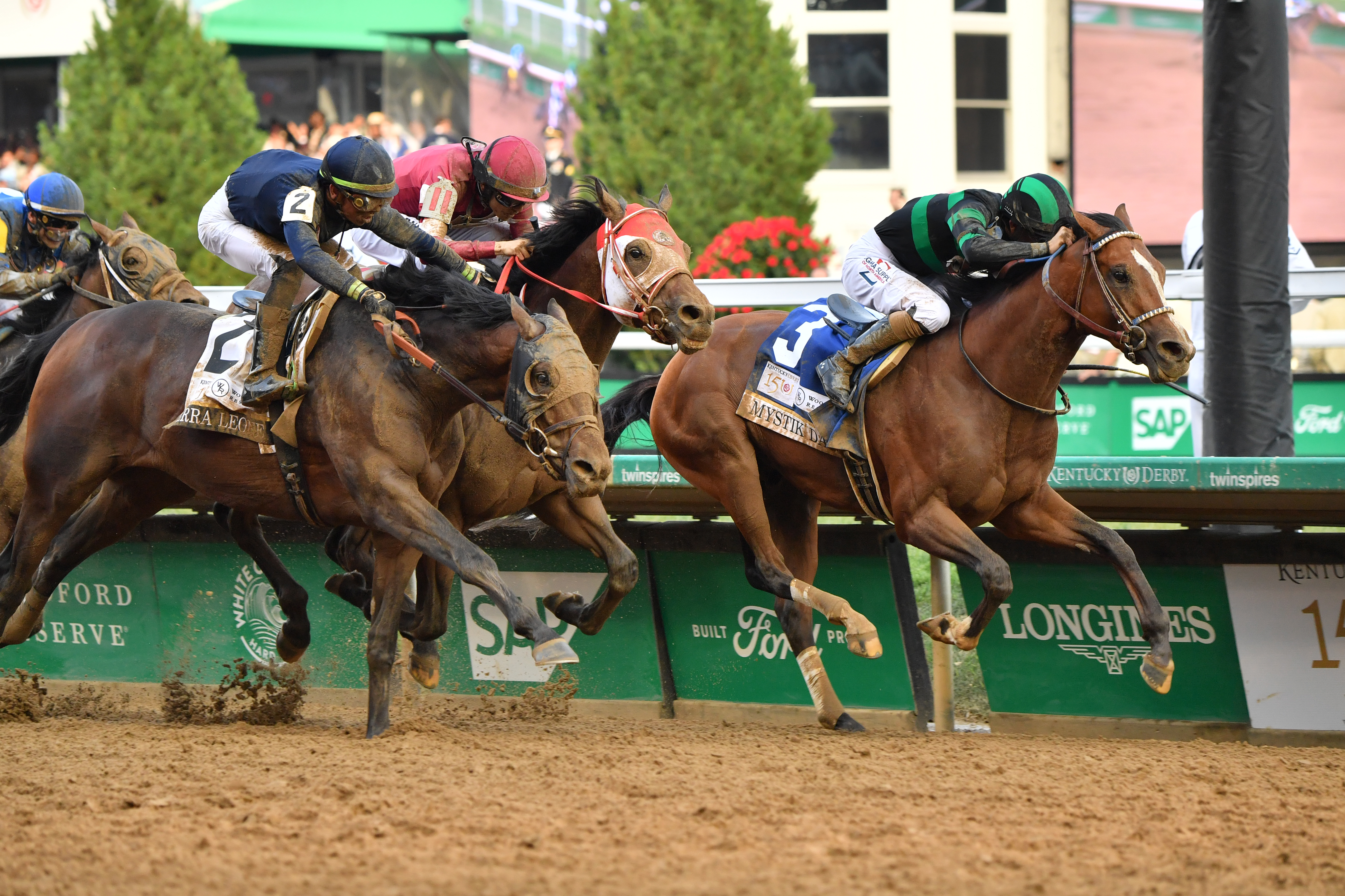 ケンタッキーダービー】フォーエバーヤングは歴史的快挙ならず3着惜敗