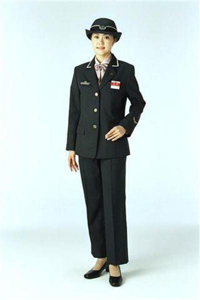 制服図鑑】グレー色の導入から１５年、安心感が浸透 ＪＲ東日本