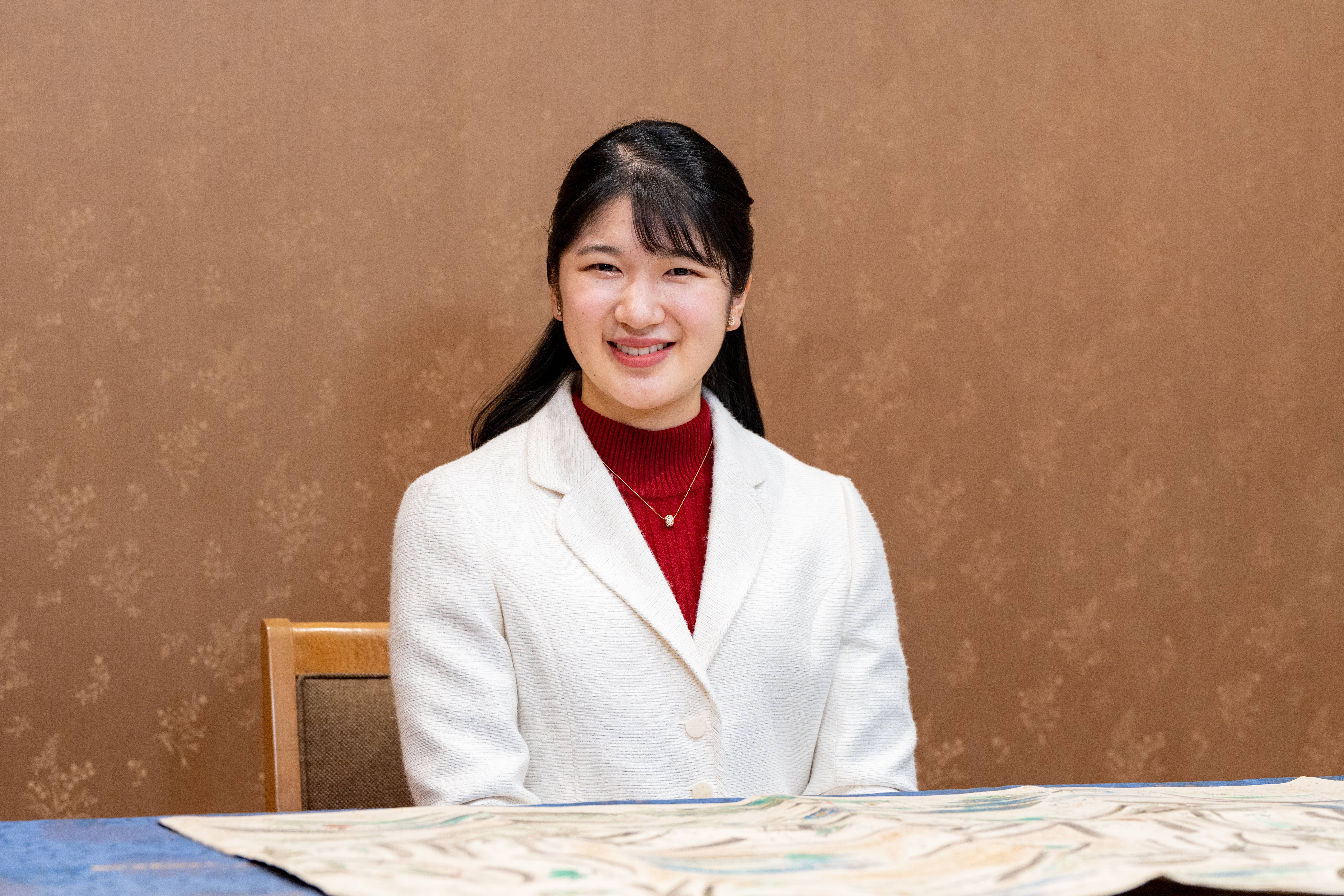 愛子さま、4月に日本赤十字社にご就職へ 学習院大ご卒業後に嘱託職員として内定 - 産経ニュース