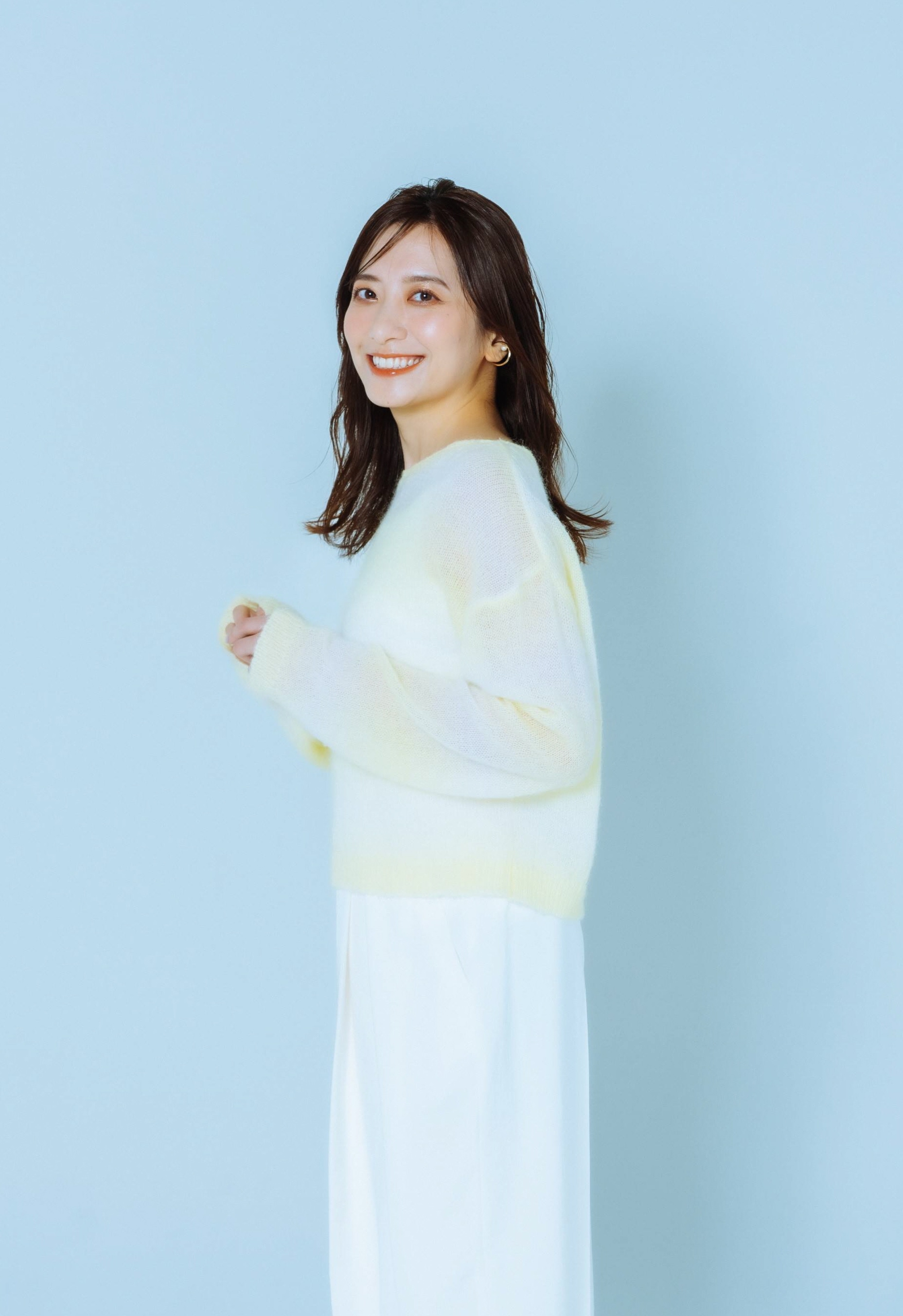 金額、後日編集　sana様　日曜日 笹崎里菜が日テレ退社後、初番組MC決定 15日生放送の「ワタナベ