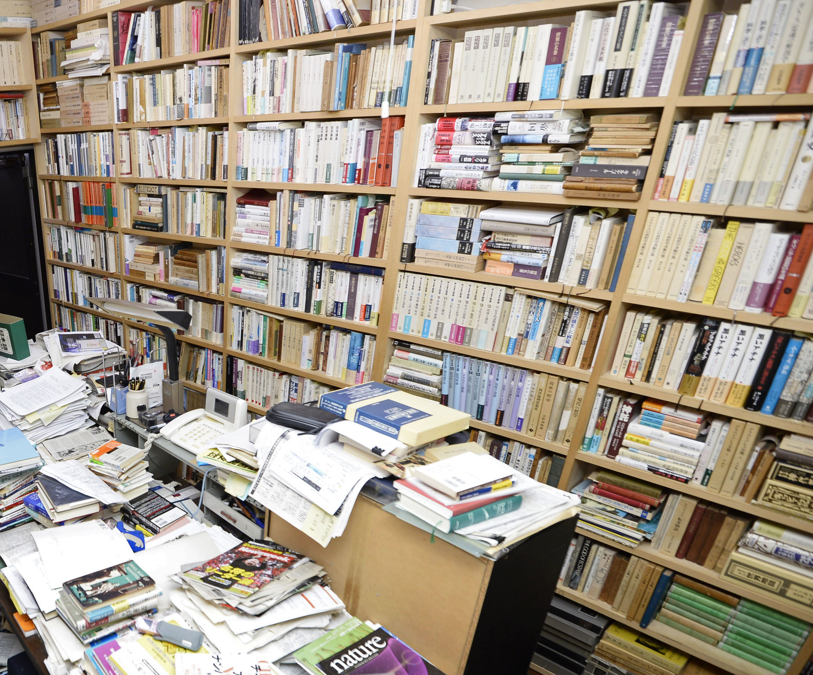 立花隆さん蔵書５万冊譲渡 遺志で古書店に 産経ニュース