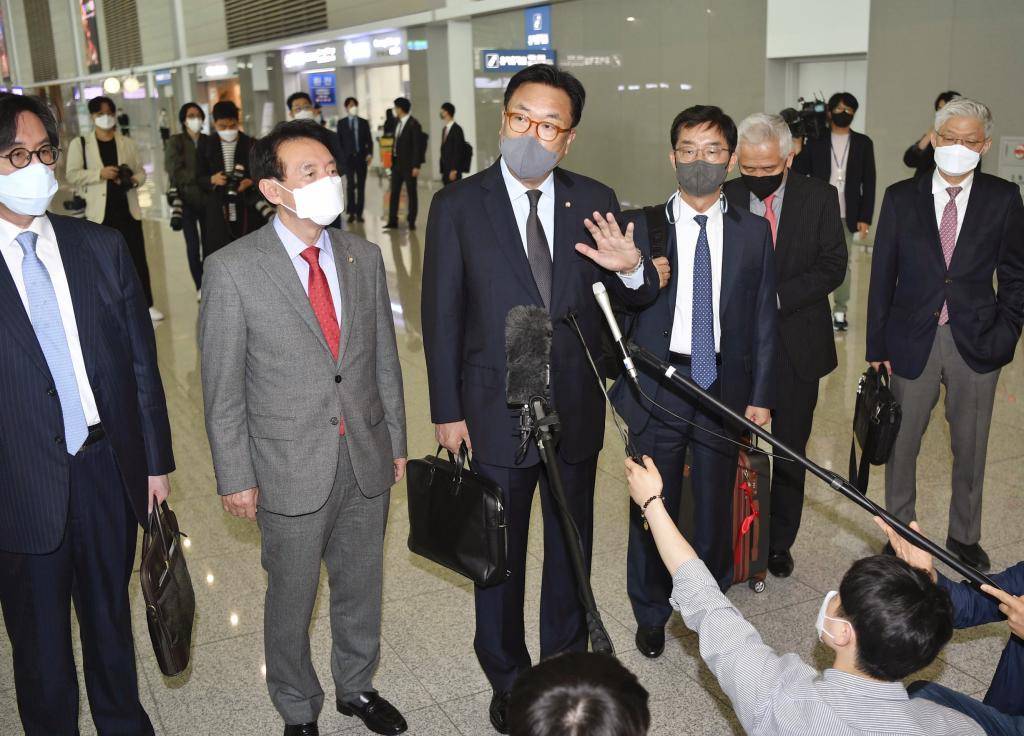 反日 暴挙への ケジメ不可欠 韓国次期政権代表団が来日 日韓議連や林外相と会談 岸田首相 面会は 徴用工訴訟 や 慰安婦問題 など踏まえ最終判断 Zakzak 夕刊フジ公式サイト