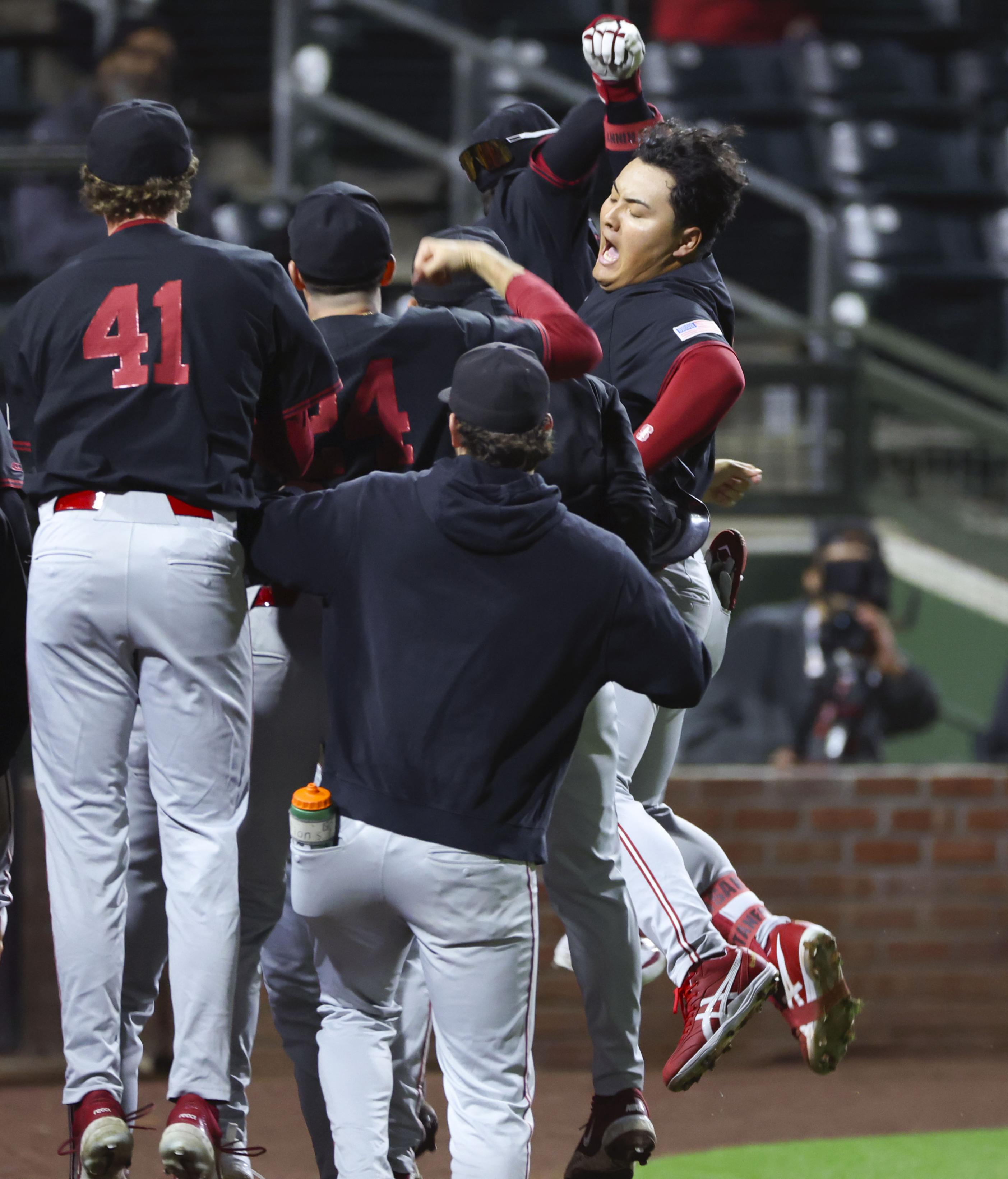 ソフトバンクのドラ1佐々木麟太郎、開幕戦で本塁打 米大学野球2年目を 