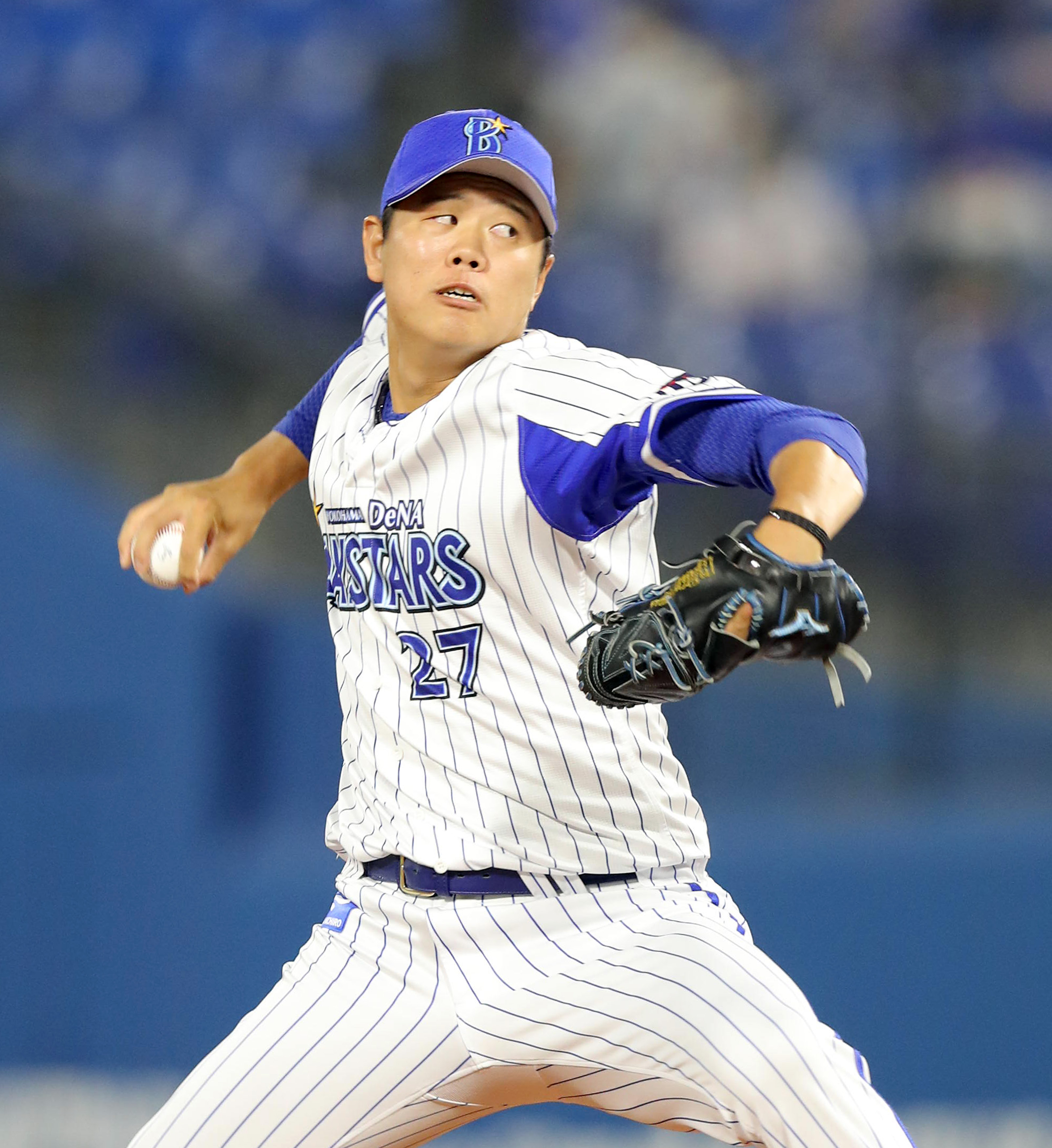 DeNA・上茶谷「素直にうれしい」 変幻自在のフォームで待望の今季