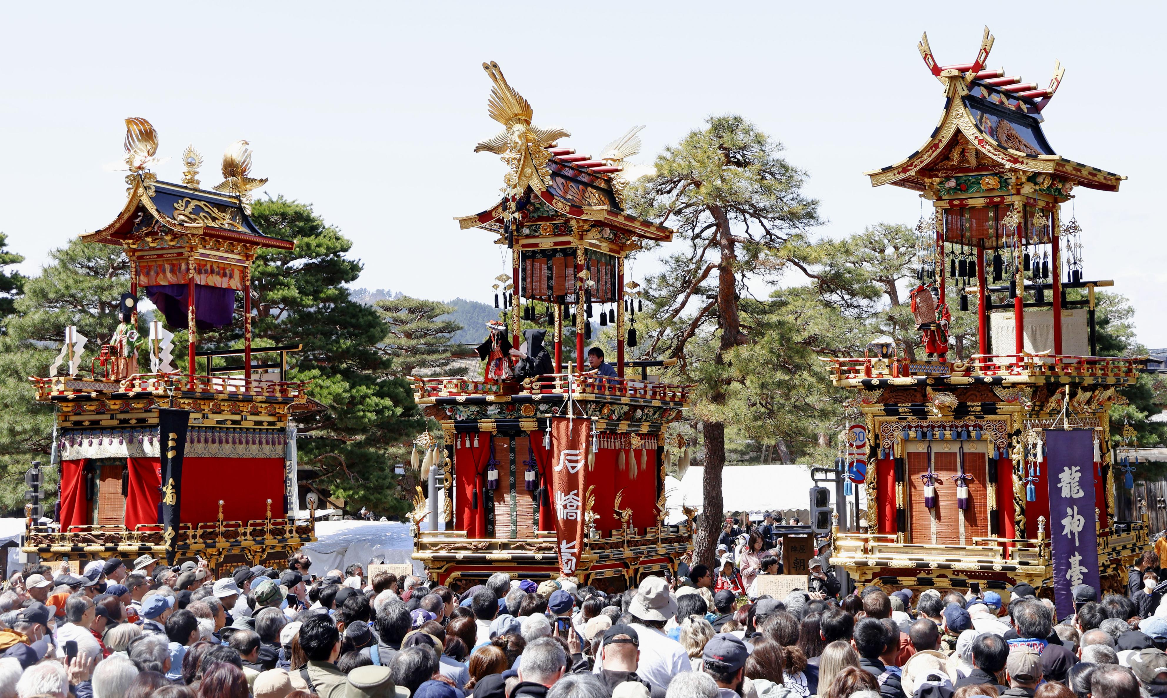 郷土玩具　岐阜　高山　高山祭屋台　作者:不明 IDWCFREMYZKSBHSHLIOLAQ74AU.jpg
