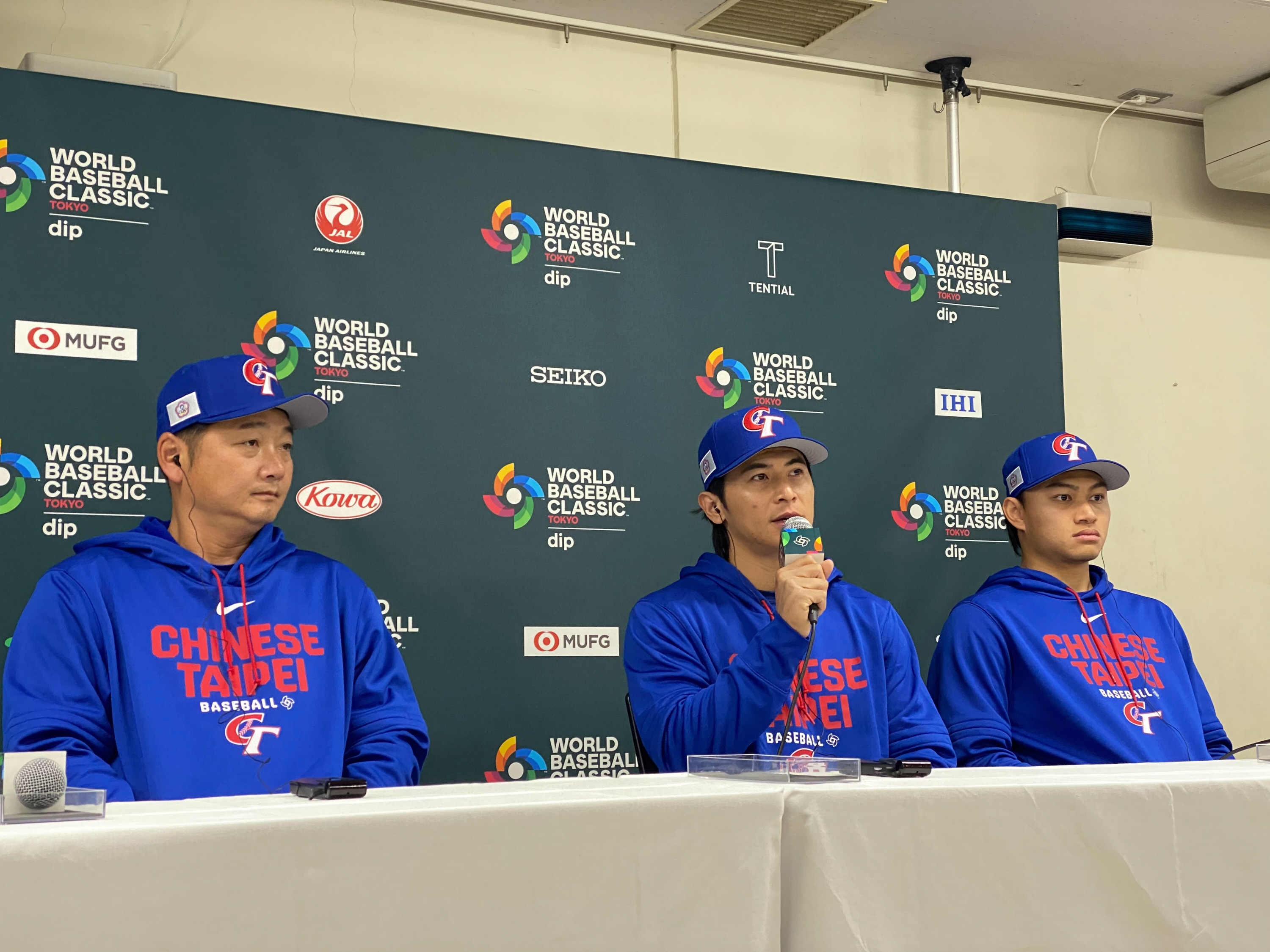台湾〝史上最高額〟プレミア12MVP男・陳傑憲 東京D開幕で不敵にニヤリ