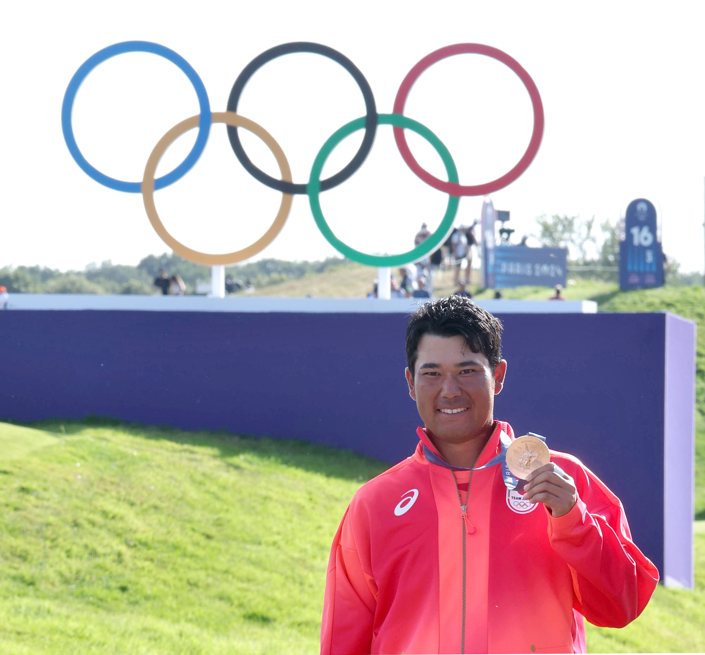 パリオリンピック銅メダル！男子ゴルフ　直筆サイン色紙　松山英樹　公式サイン色紙 松山英樹が銅メダルを獲得したパリオリンピックを総括。28年のロス大会