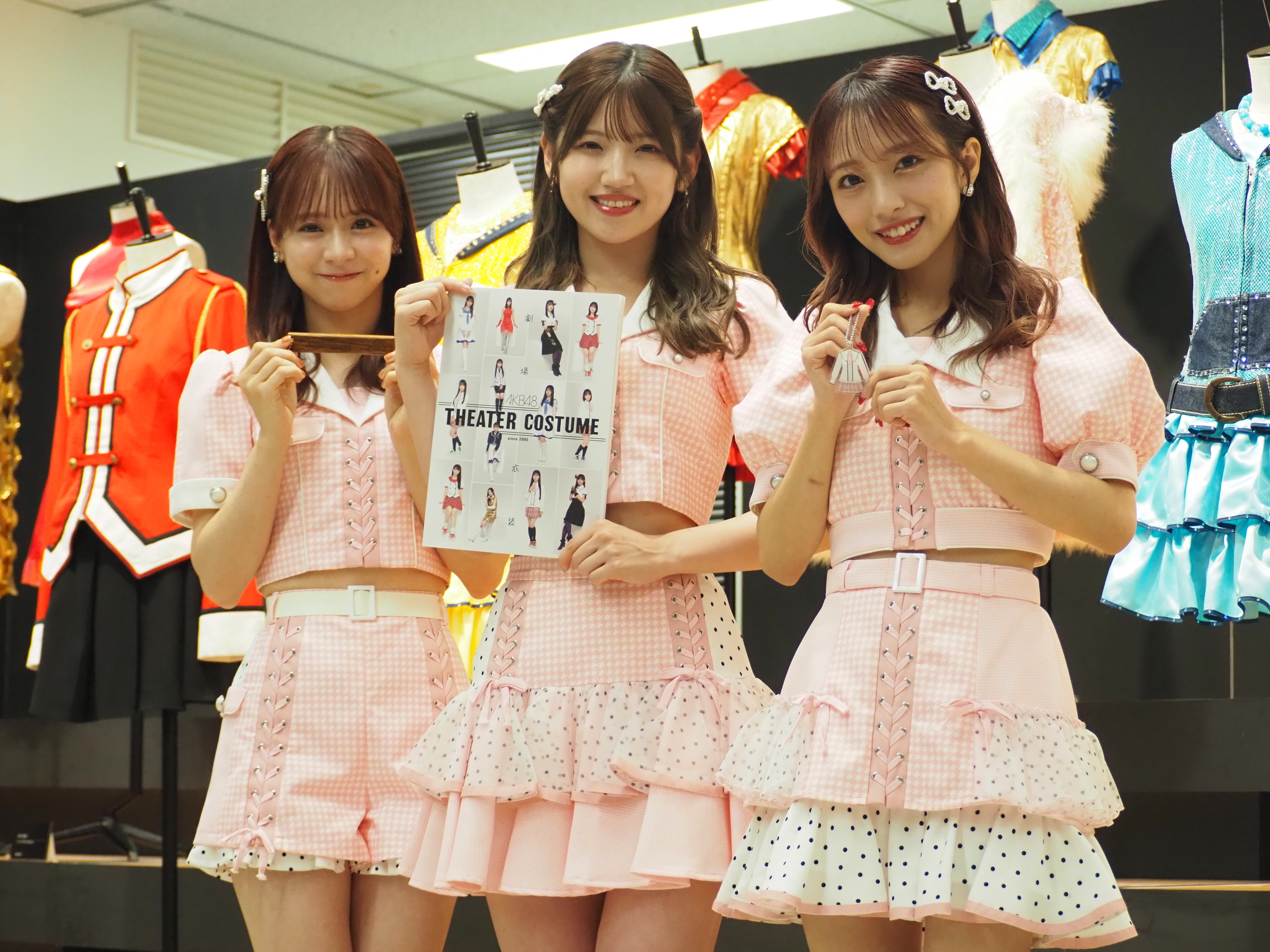 倉野尾成美＆村山彩希らがAKB衣装への愛を熱弁「衣装がないと