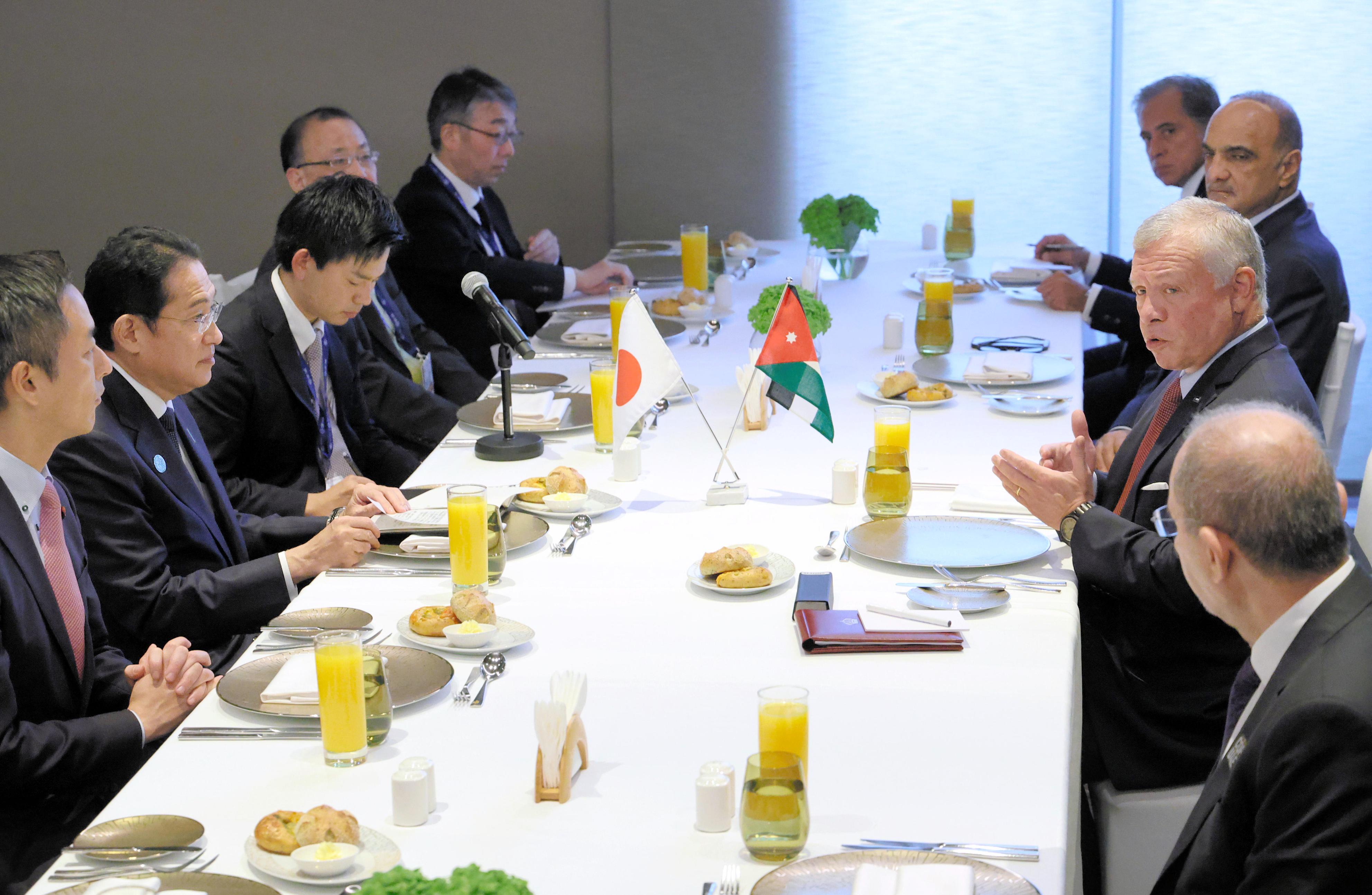 岸田首相、ヨルダンに１億ドル支援を伝達 アブドラ国王と会談 - 産経ニュース