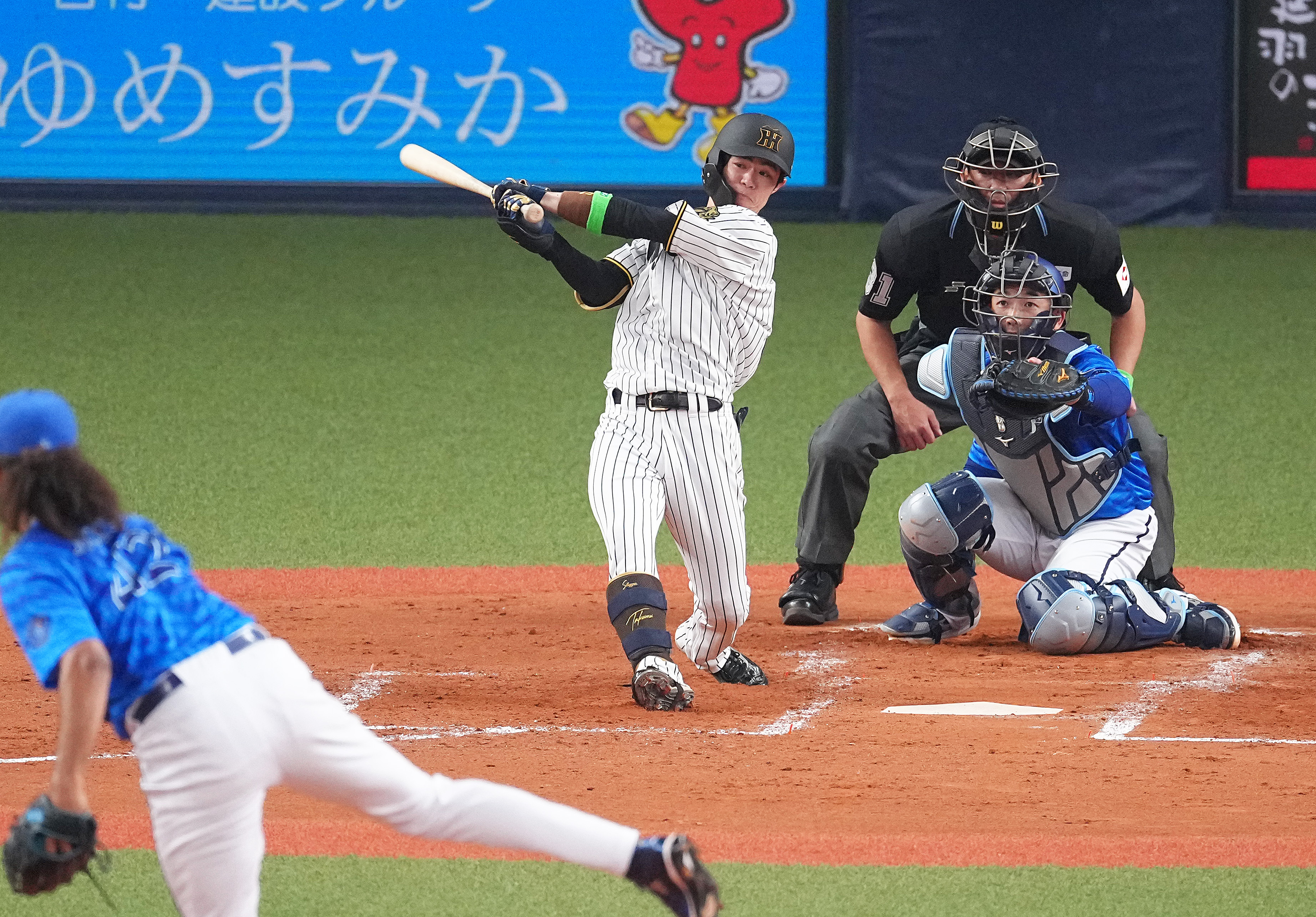 阪神・中野拓夢、15打席目で今季初安打＆初盗塁も 「めちゃくちゃ気 