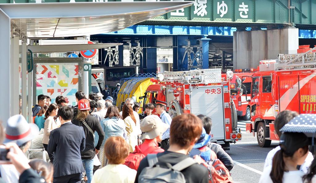 神戸市バス暴走 乗客 運転手体調悪そうだった 日曜午後の繁華街騒然 イザ