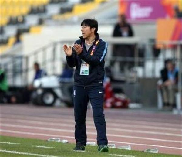 スポーツ異聞 ａｆｃ決勝で日本に逆転負けした韓国ｕ ２３のシン監督 リオ五輪では日本の鼻をへし折る と鼻息荒いが 1 3ページ 産経ニュース