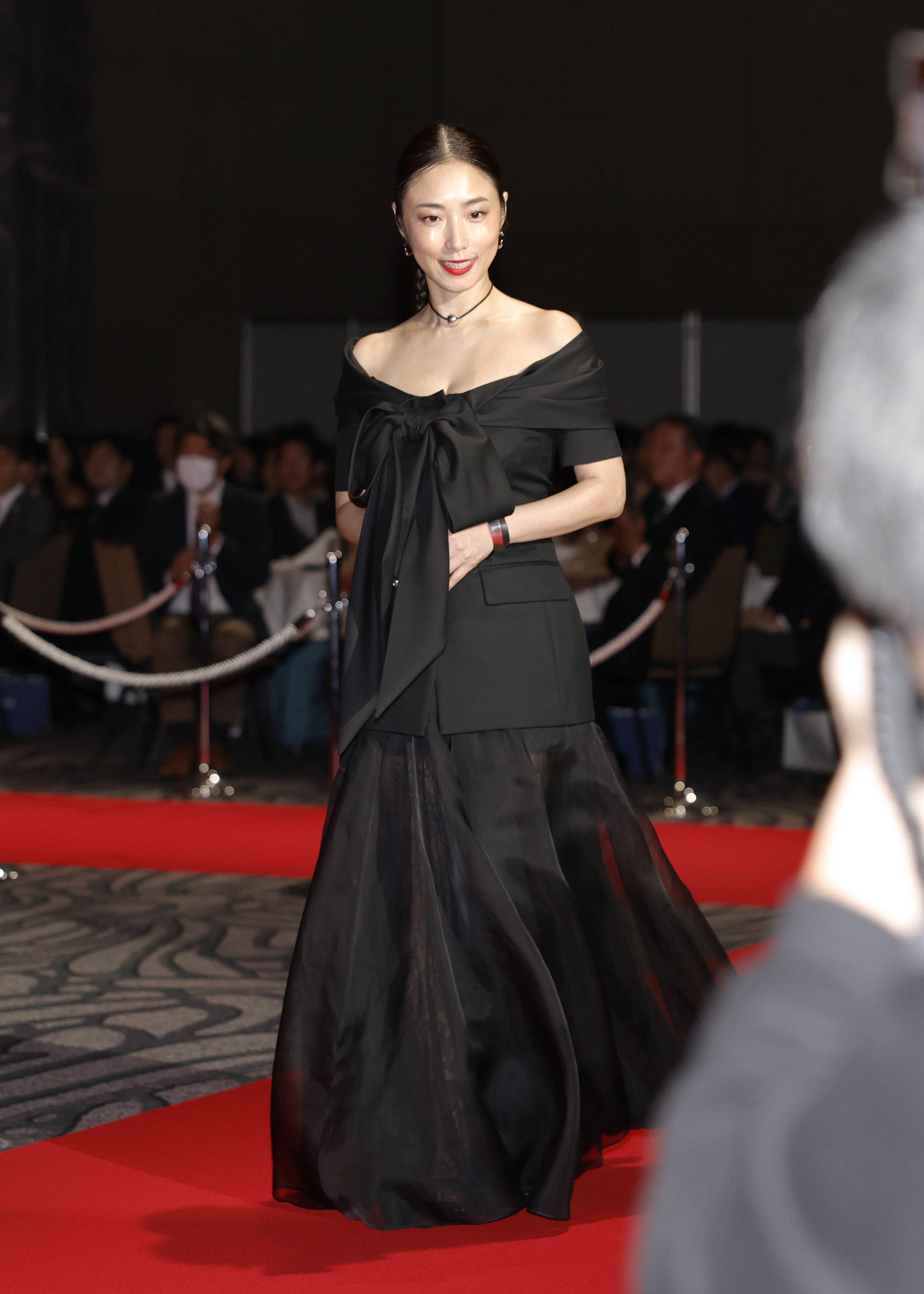 MEGUMI、津田健次郎、Perfumeらがベストドレッサー賞受賞 のっち、授賞