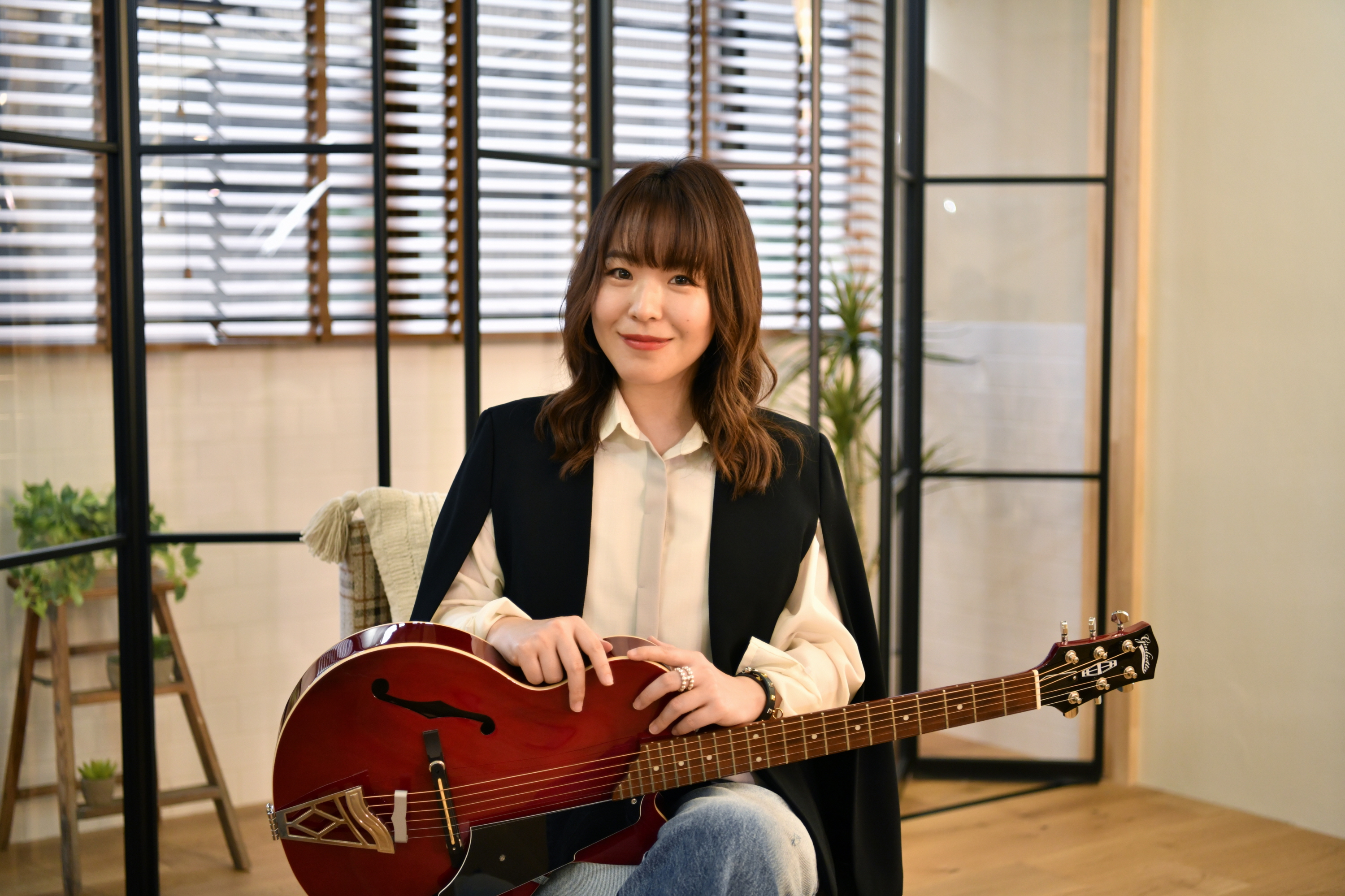 ぴいぷる】シンガー・ソングライター、玲里「〝脳内音楽旅行〟へ 