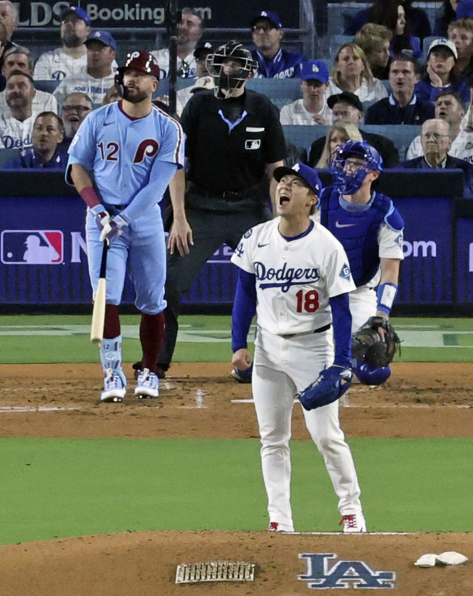 山本由伸3失点降板、シュワバーに一発 大谷翔平無安打 ナ地区シリーズ