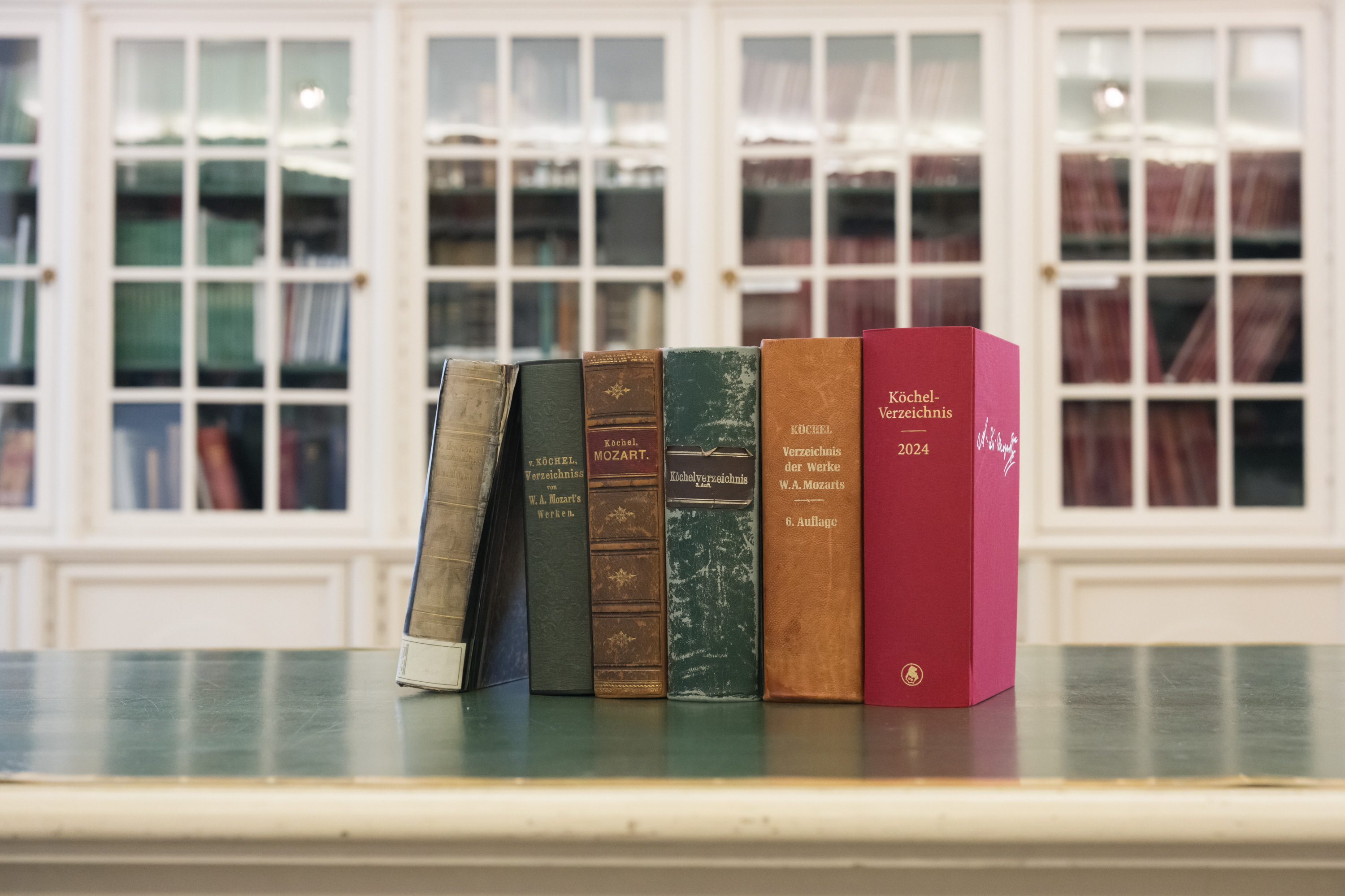 モーツァルトの全音楽作品の時系列主題別目録 / ルートヴィヒ・フォン・ケッヘル モーツァルトの全音楽作品の時系列主題別目録 / ルートヴィヒ