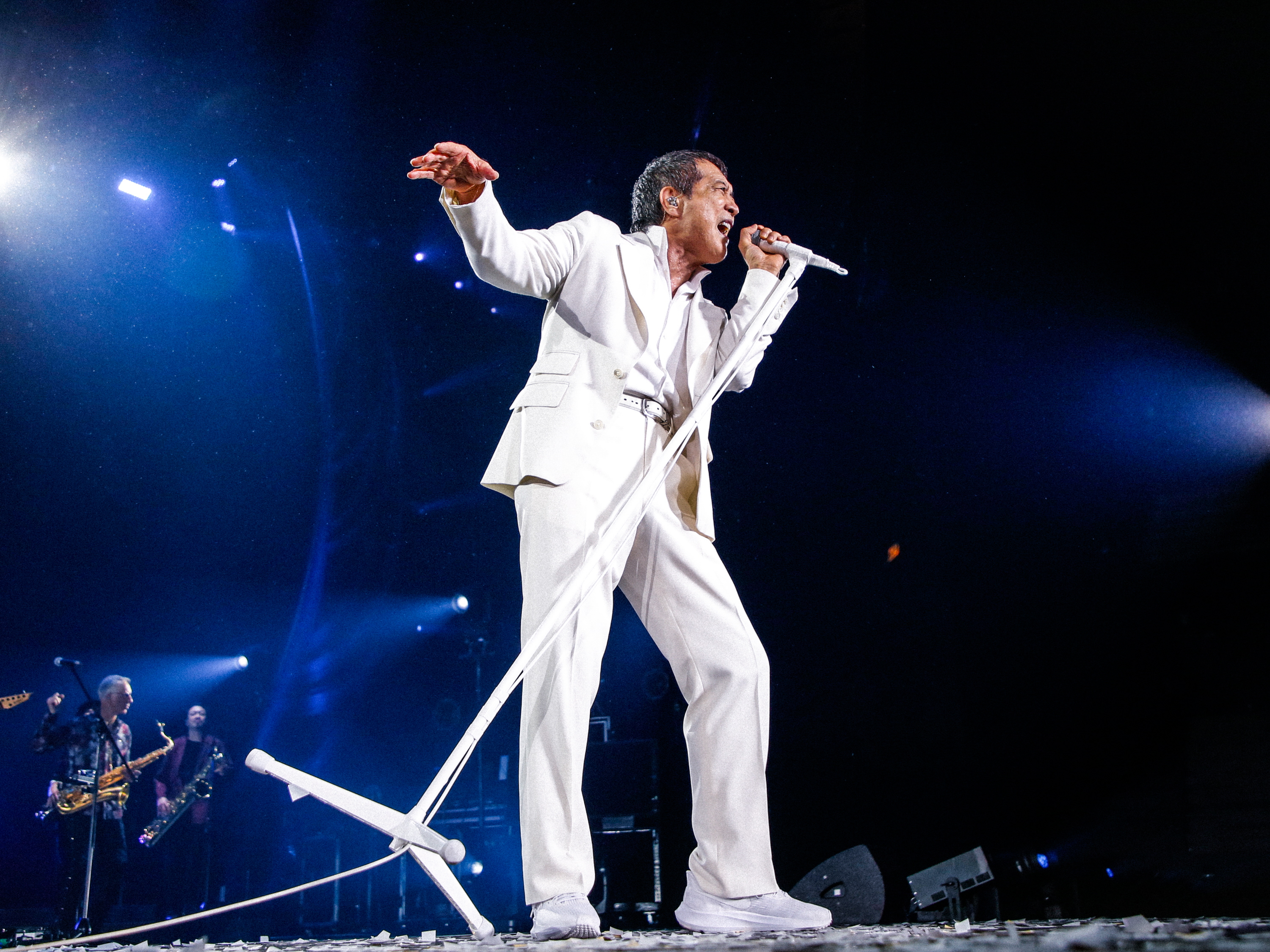 矢沢永吉　サンバザー(羽) IZQDTR7UDNPTZNR7BH7RGOJ5V4.jpg