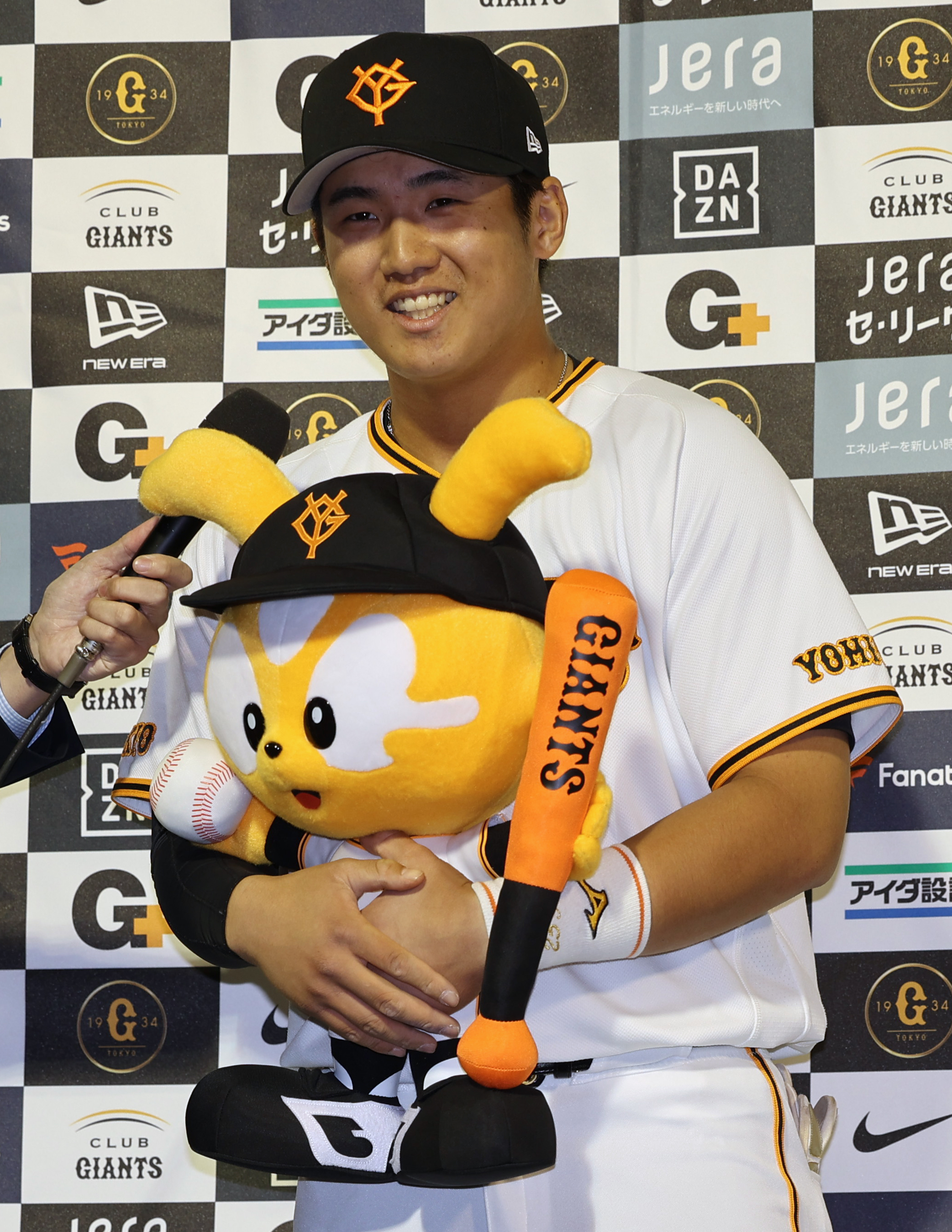 巨人・石塚裕惺、2点三塁打でプロ初打点 緊急1軍昇格からのプロ初先発 