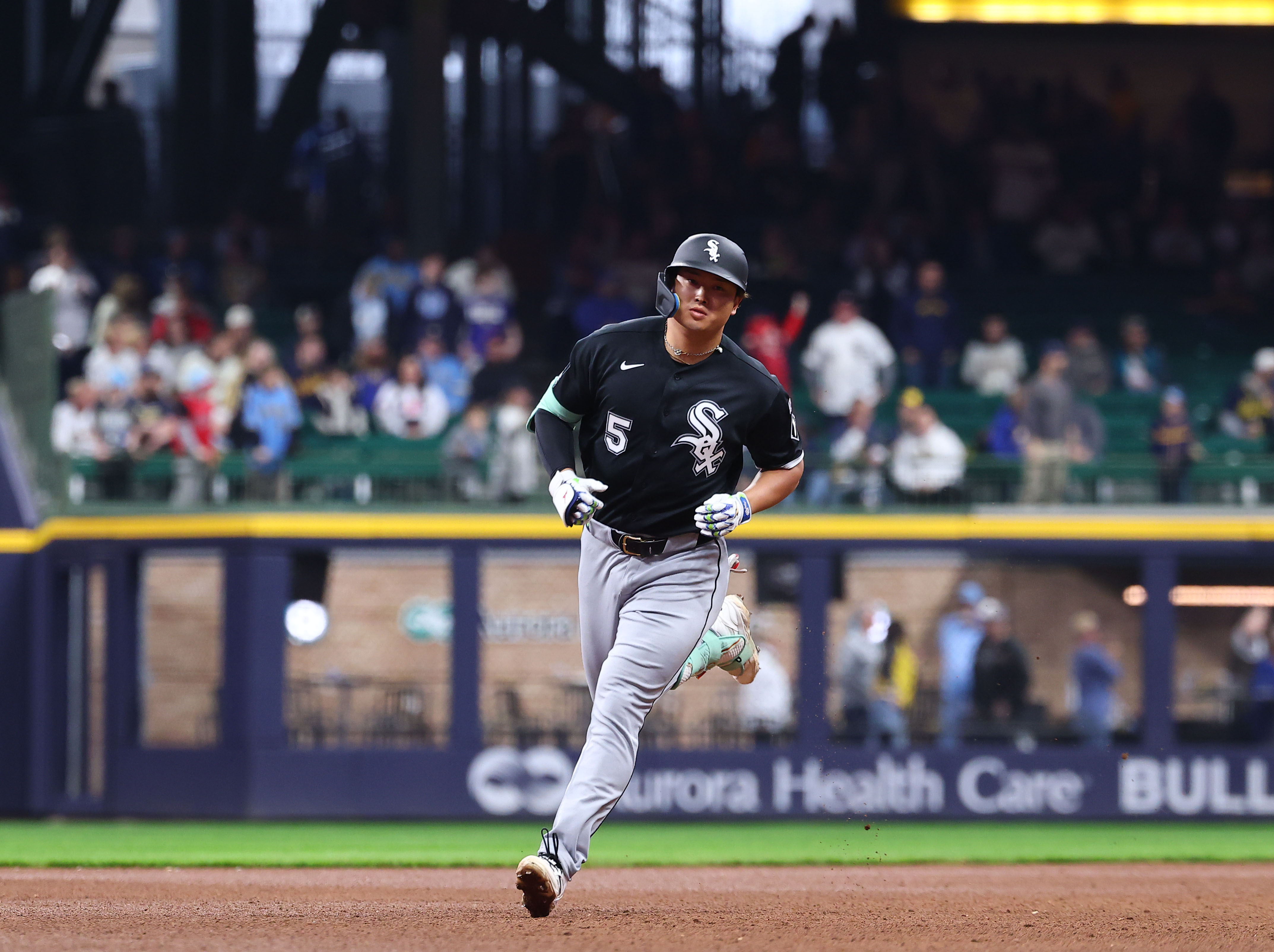 MLB】ホワイトソックス・村上宗隆、日米デビュー戦での初本塁打は史上 