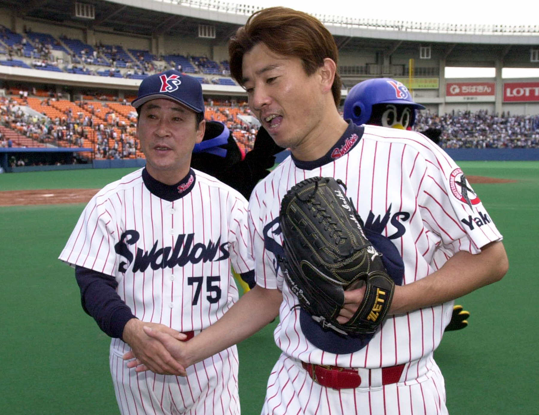 元東京ヤクルトスワローズ監督 若松勉監督 名球会入り記念腕時計 