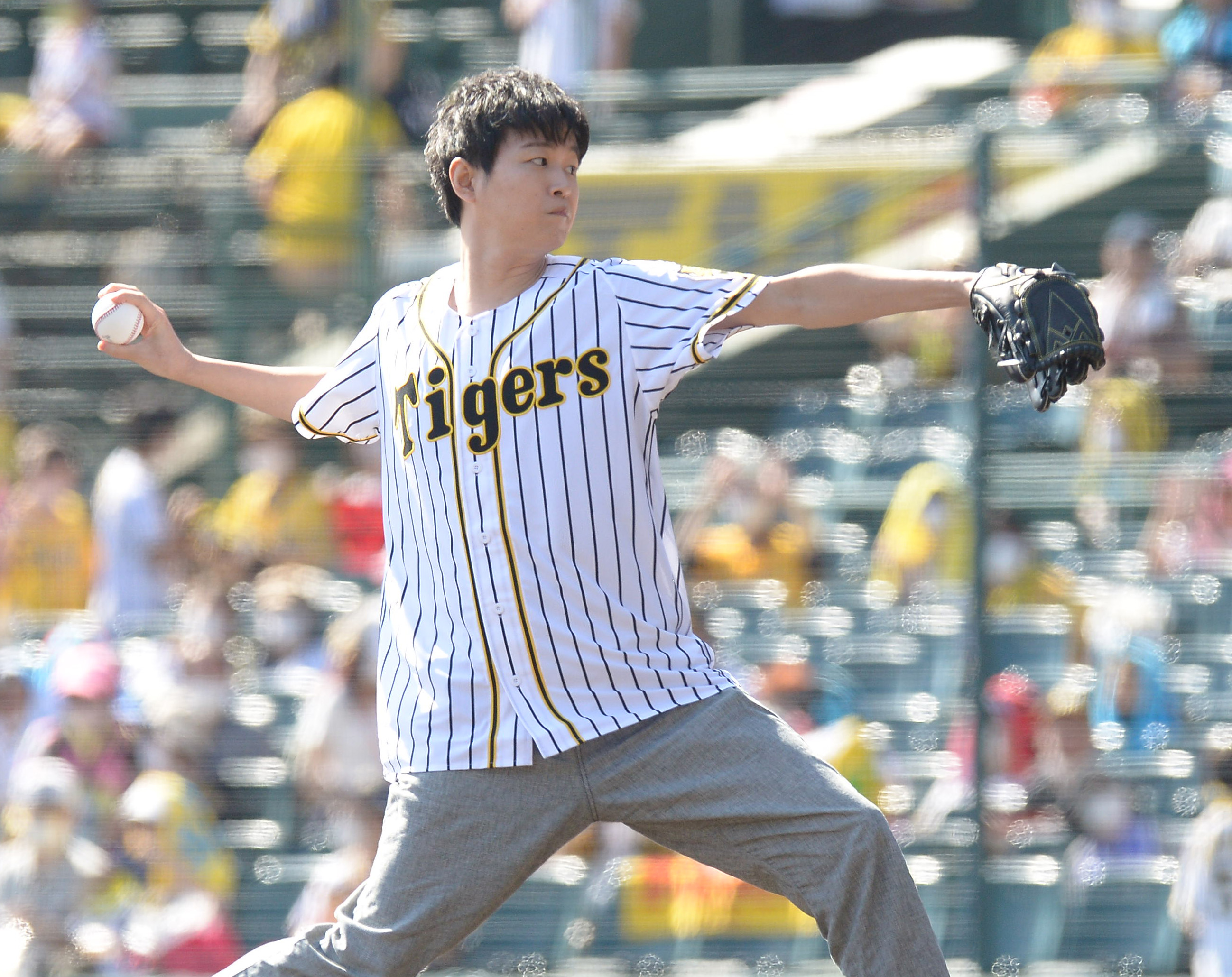 甲子園で ダイヤのａ ａｃｔ の沢村栄純役 逢坂良太がファーストピッチ イザ