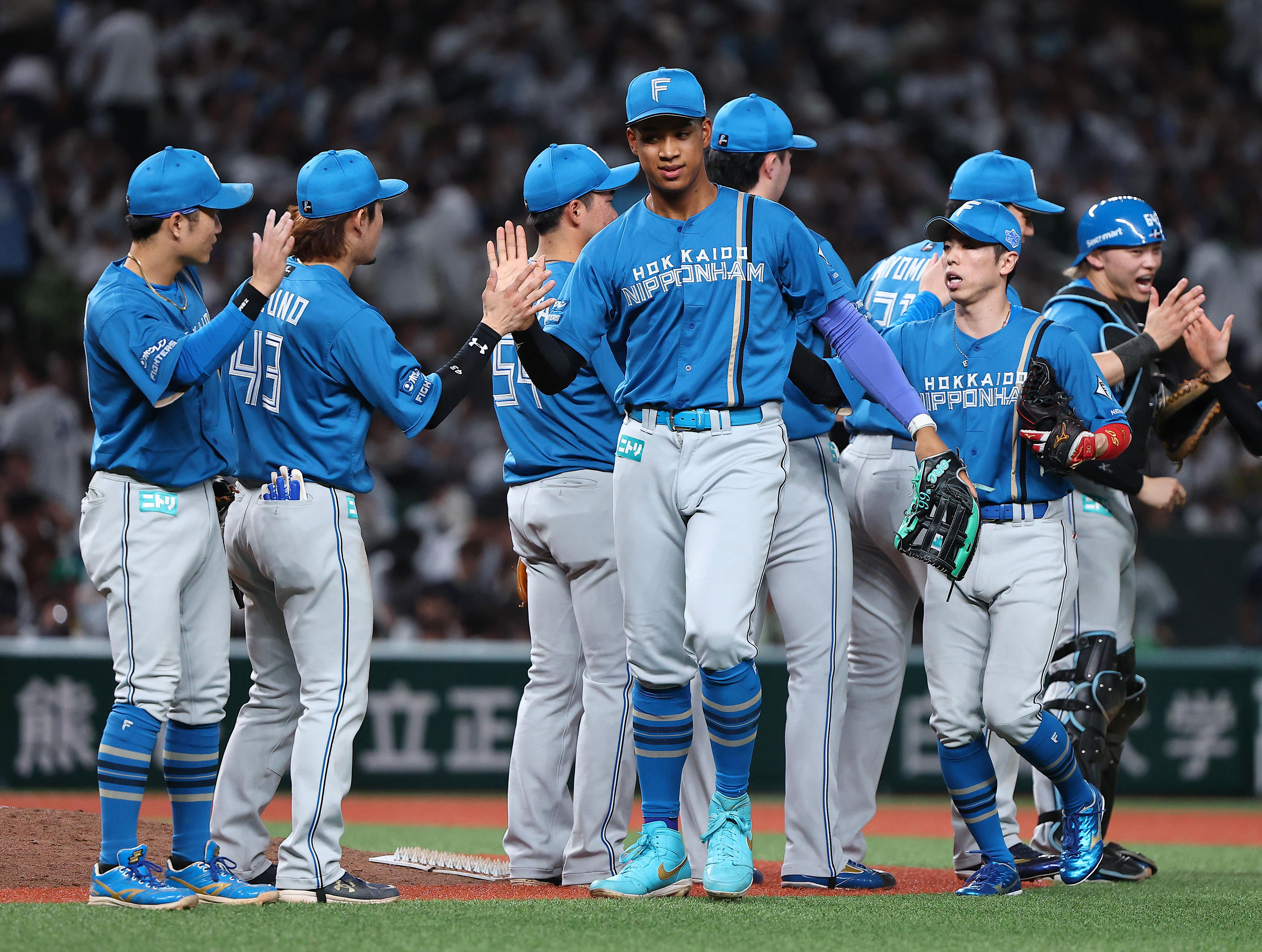 ファイターズ 試合 速報
